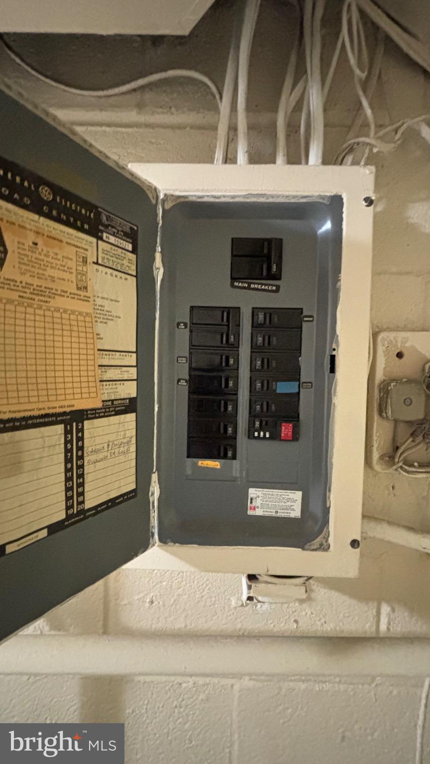 PINE VALLEY - Residential