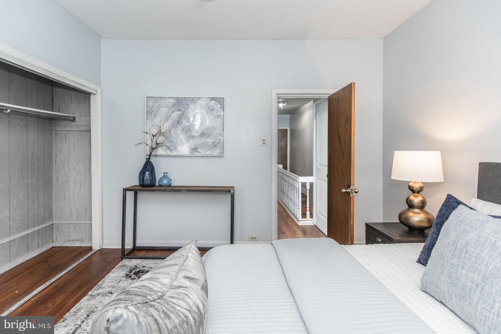 PORT RICHMOND - Residential