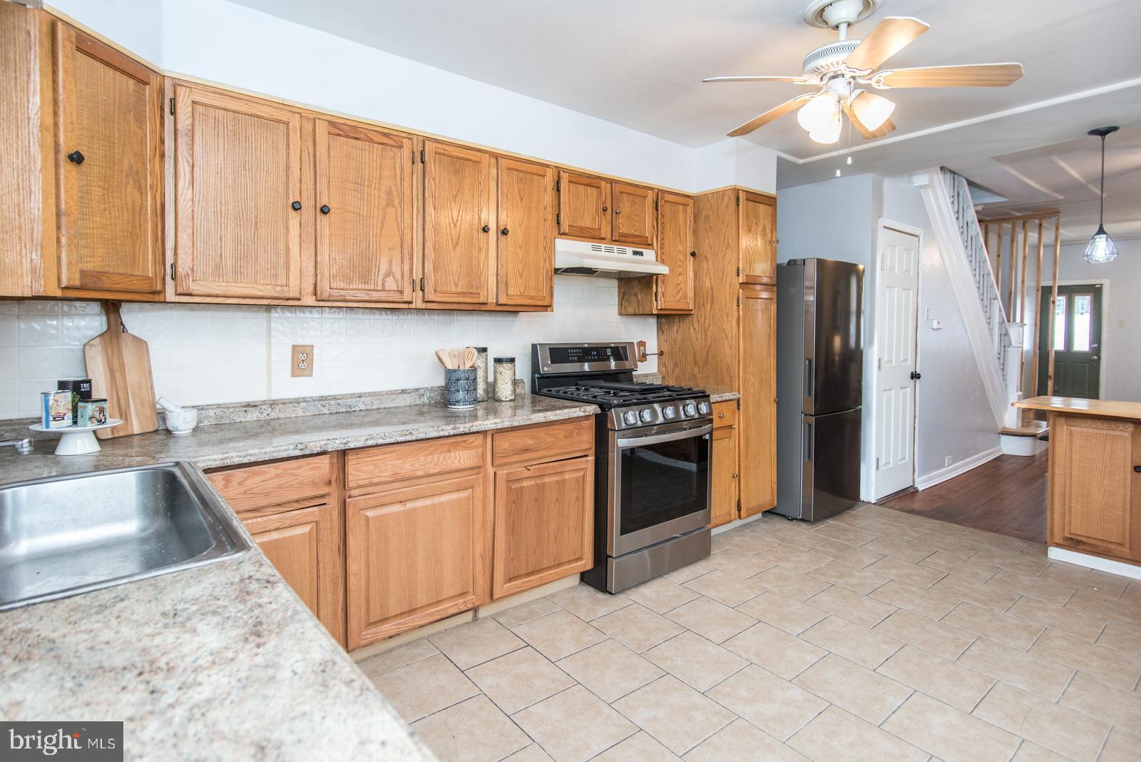 PORT RICHMOND - Residential