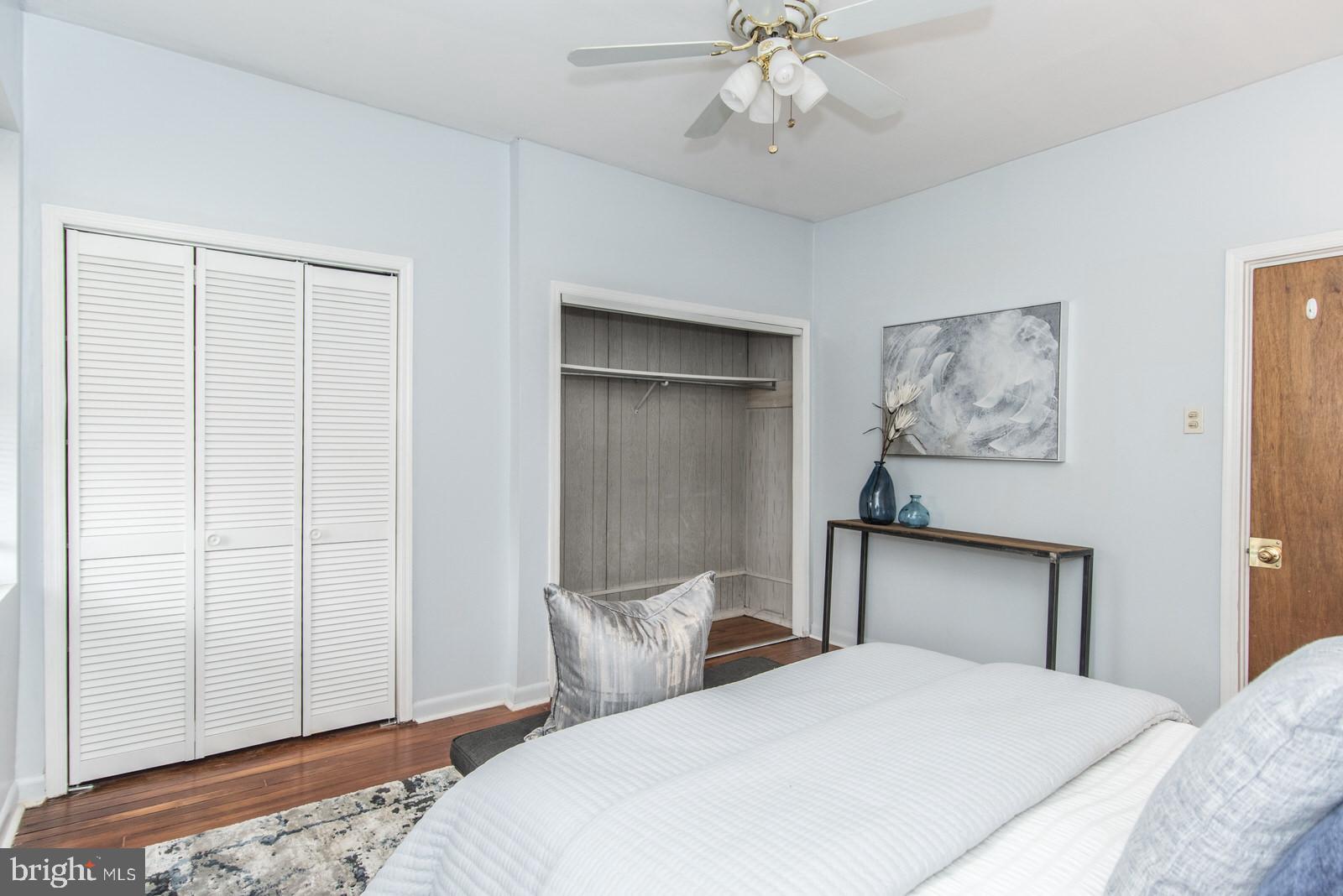 PORT RICHMOND - Residential