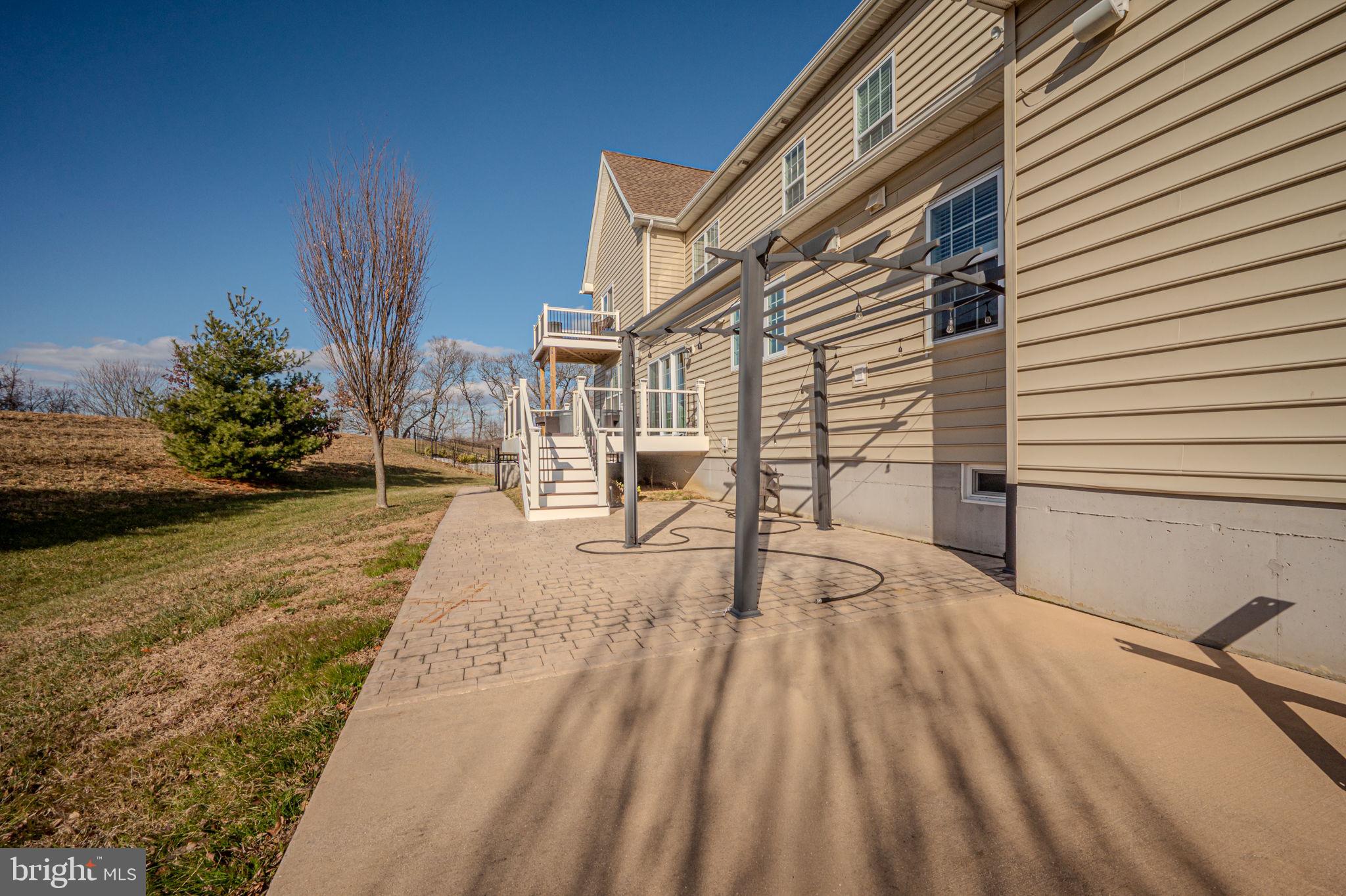 HIGH POINTE AT ST GE - Residential