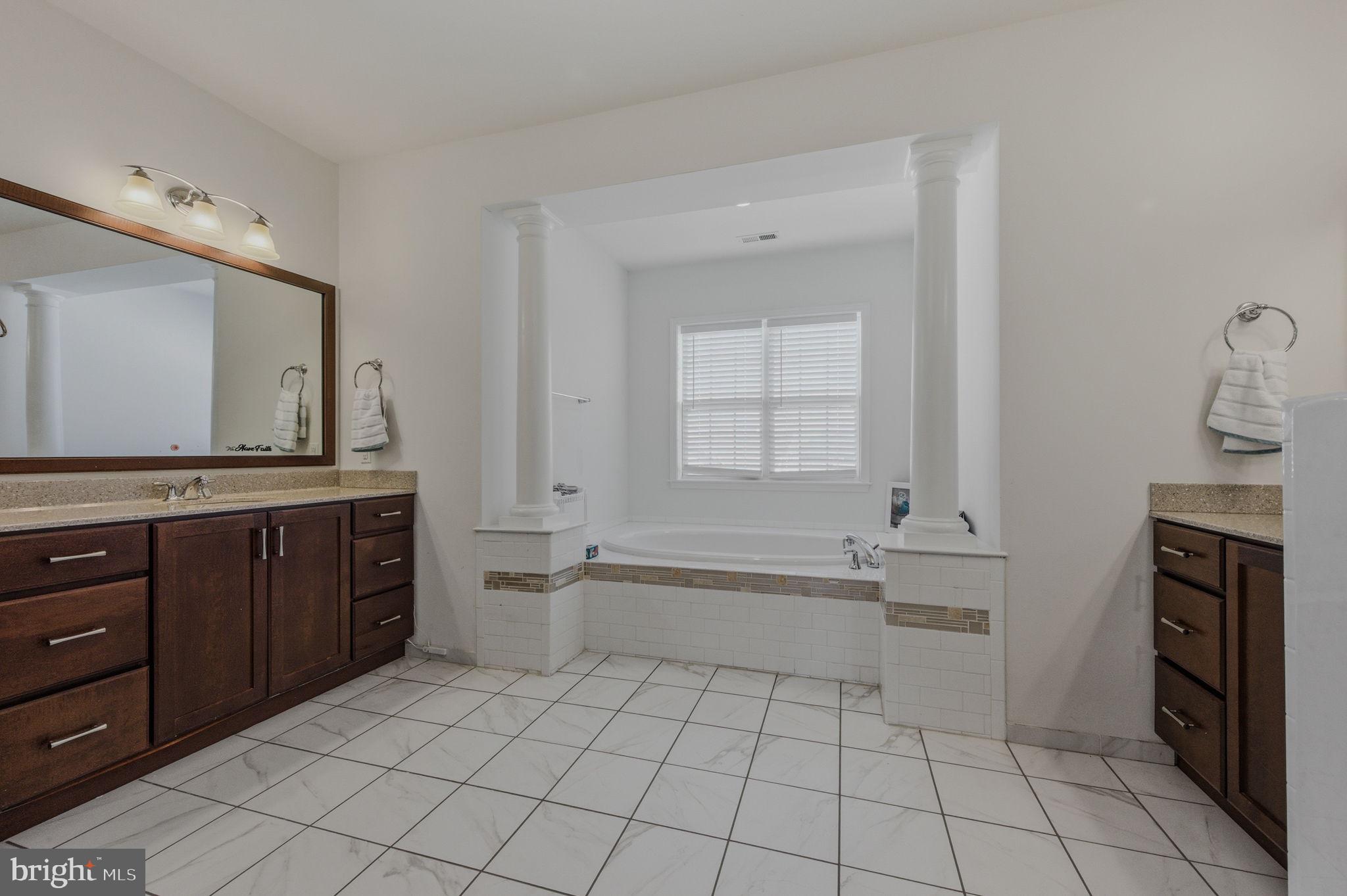 HIGH POINTE AT ST GE - Residential