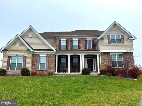 Homes For Sale - 1049 Matthew Way<br/> NEW CASTLE, DE 19720