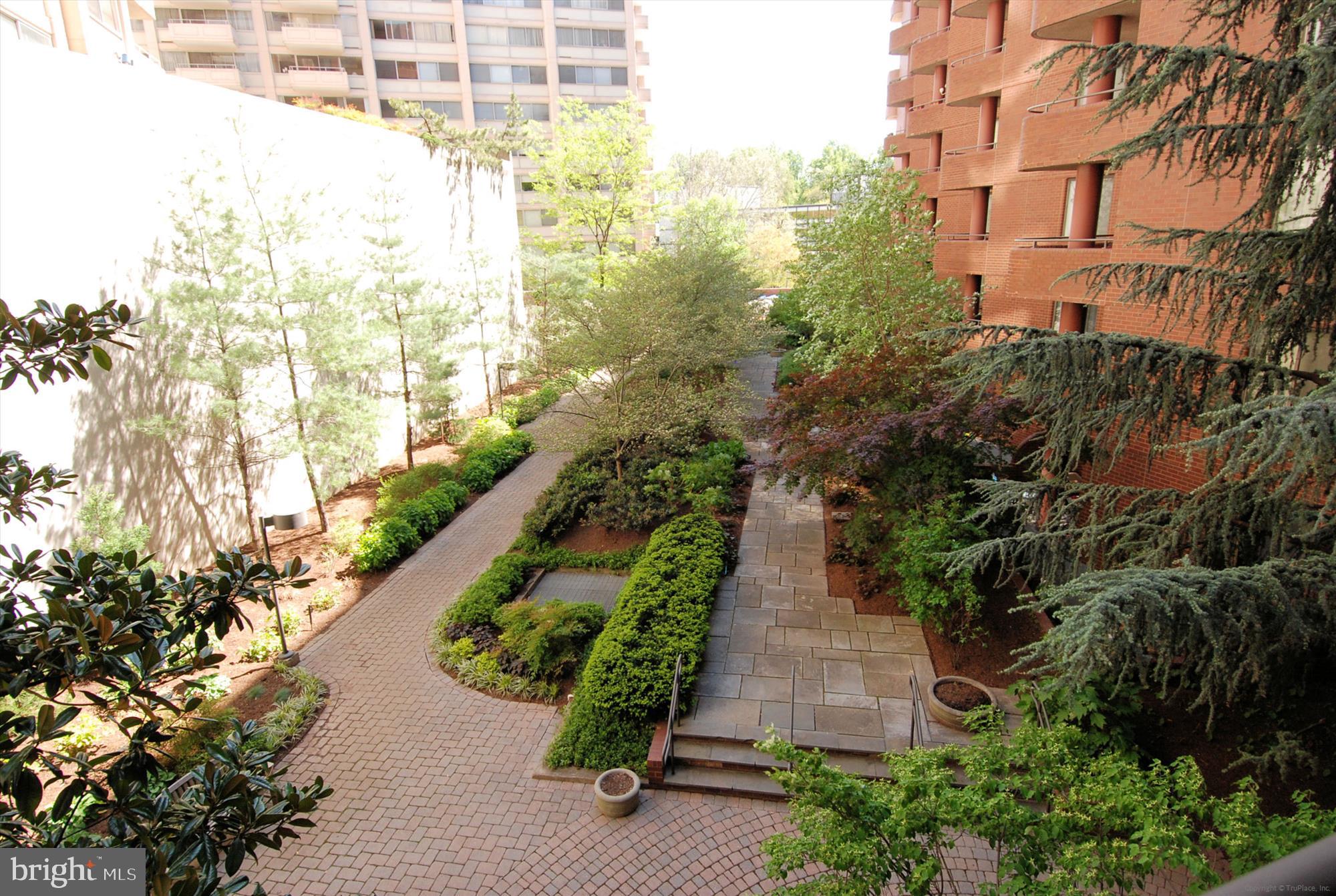 FRIENDSHIP HEIGHTS - Residential