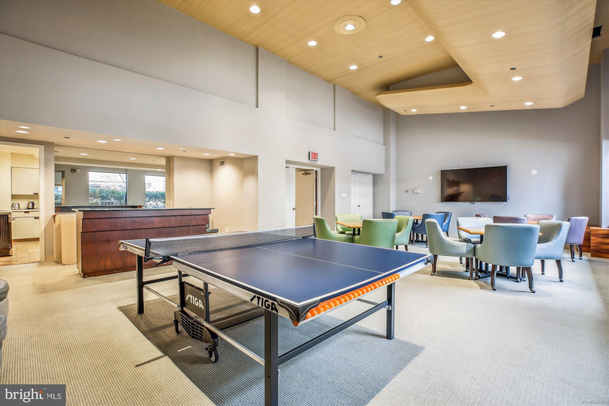 FRIENDSHIP HEIGHTS - Residential