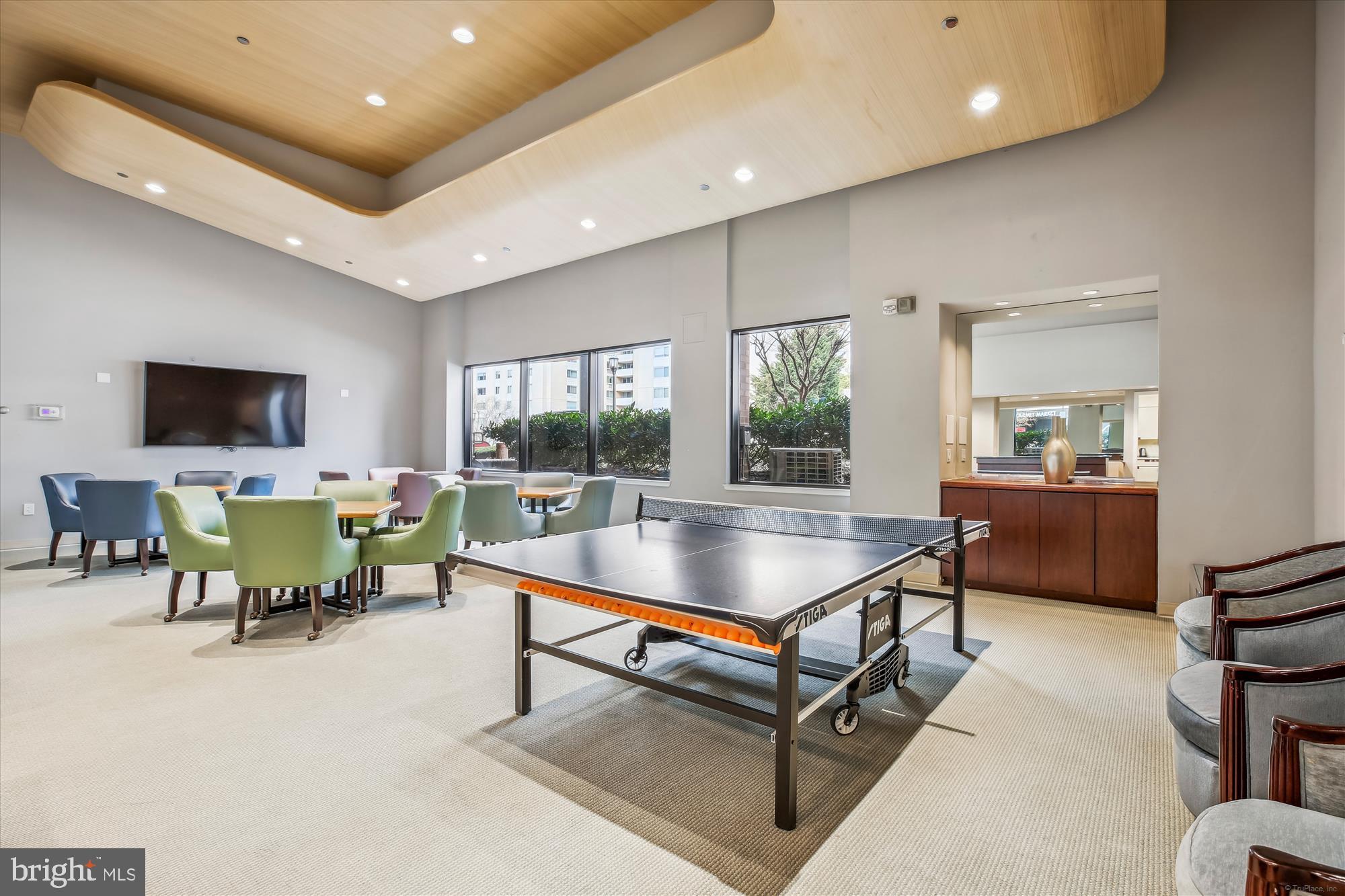 FRIENDSHIP HEIGHTS - Residential