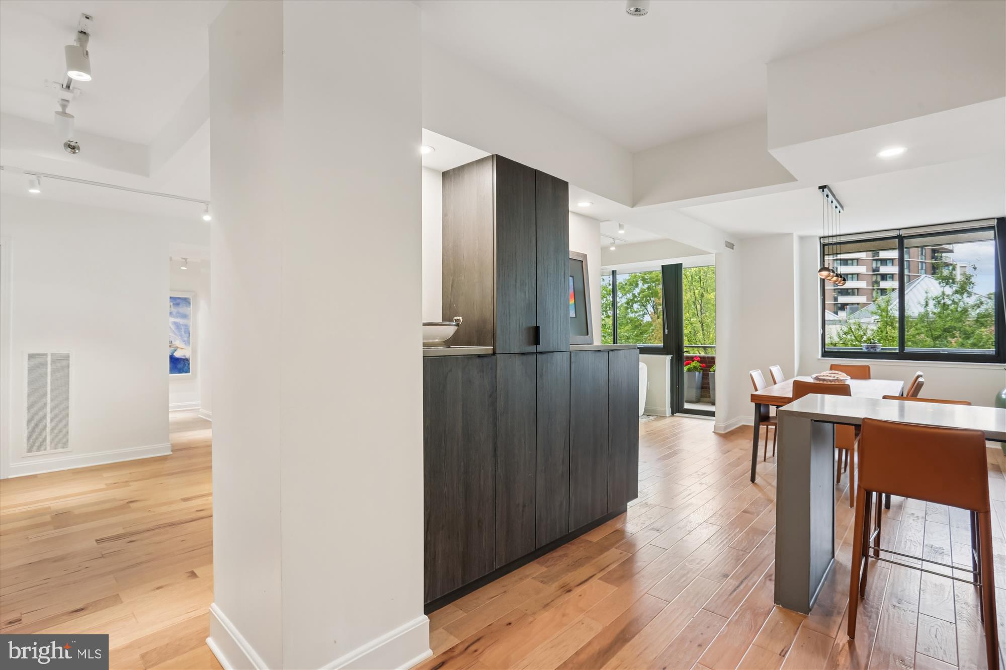 FRIENDSHIP HEIGHTS - Residential