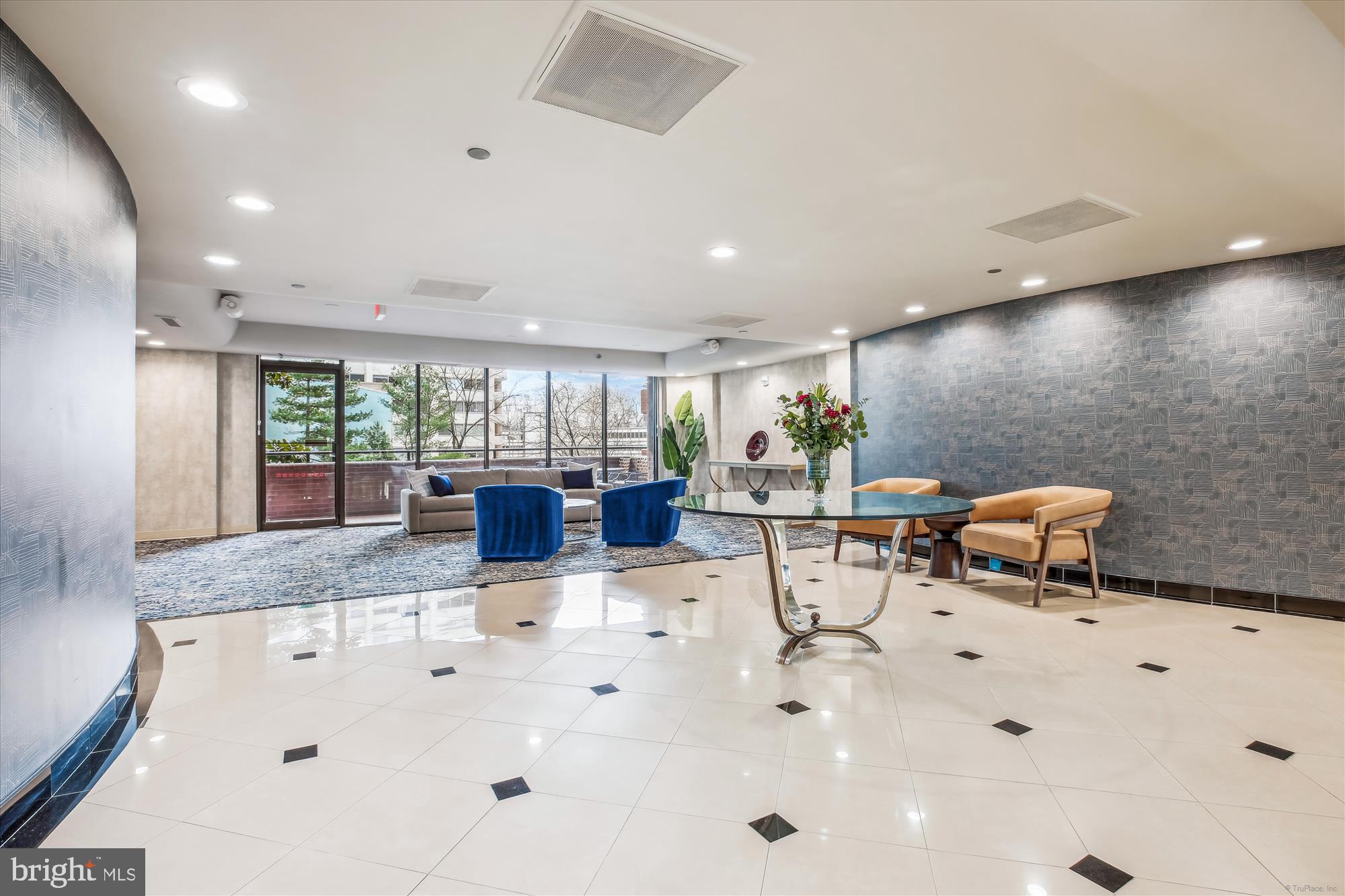 FRIENDSHIP HEIGHTS - Residential