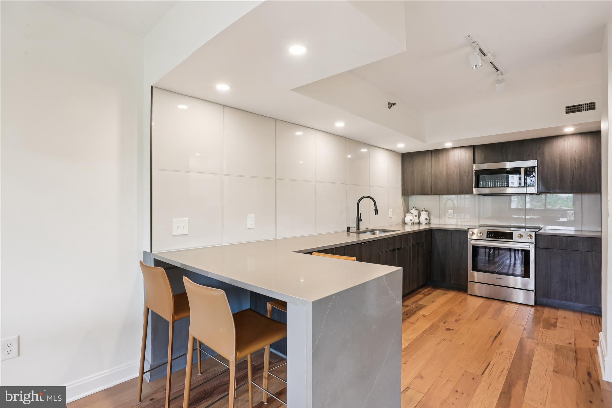 FRIENDSHIP HEIGHTS - Residential