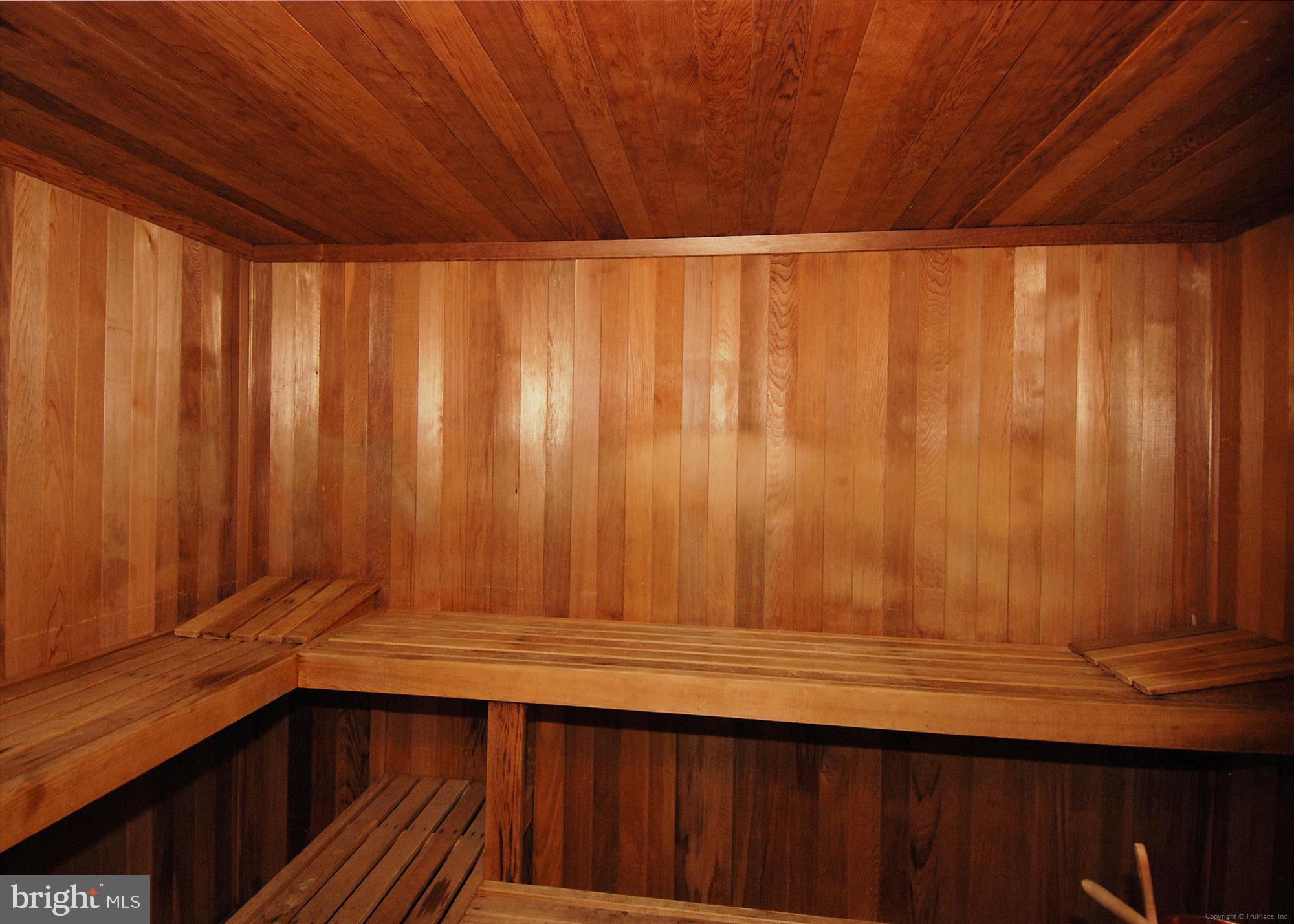 FRIENDSHIP HEIGHTS - Residential