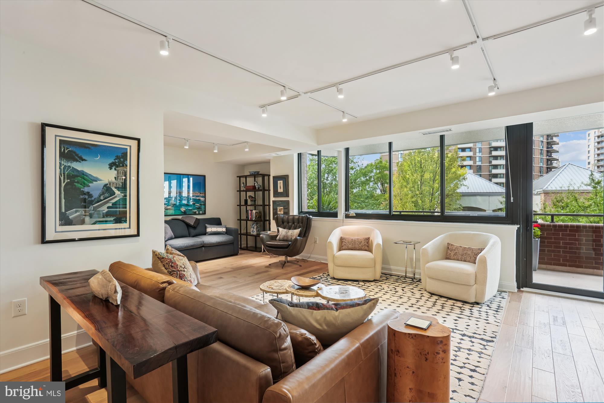 FRIENDSHIP HEIGHTS - Residential