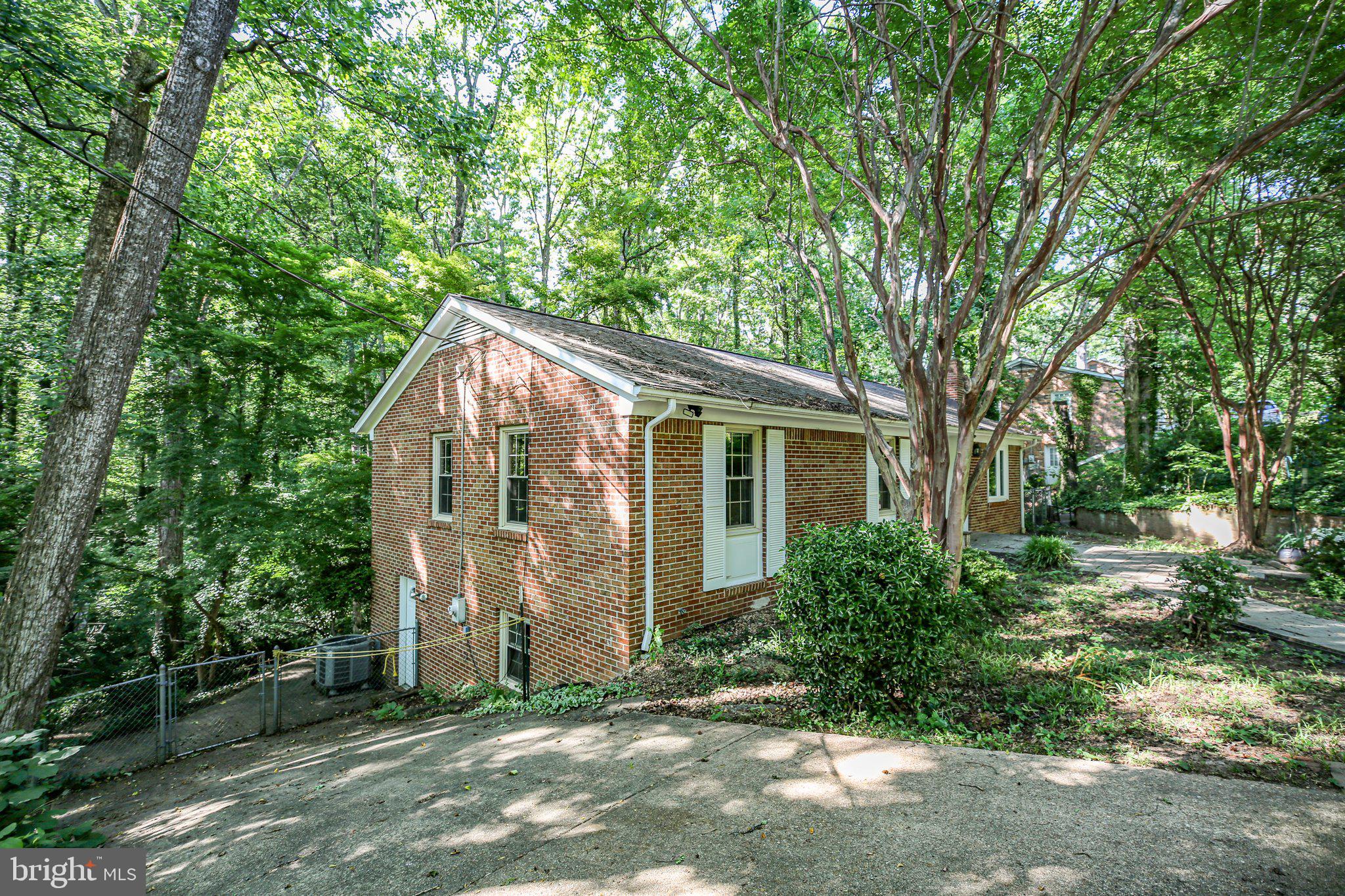 207 WILDERNESS LANE