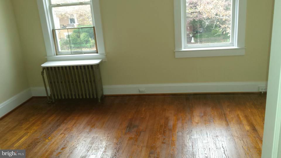 HAMPDEN HISTORIC DISTRICT - Residential