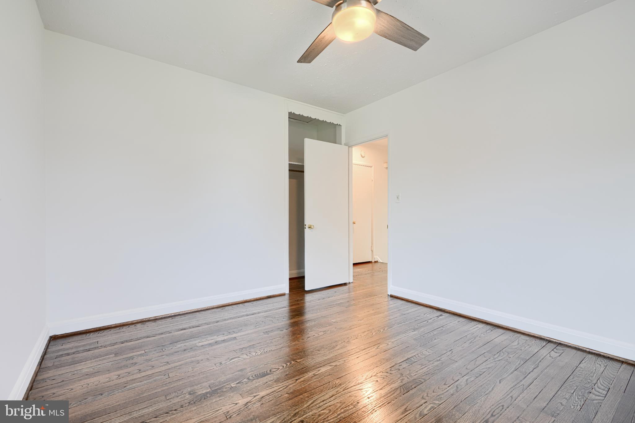 VALLEY STREAM - Residential Lease