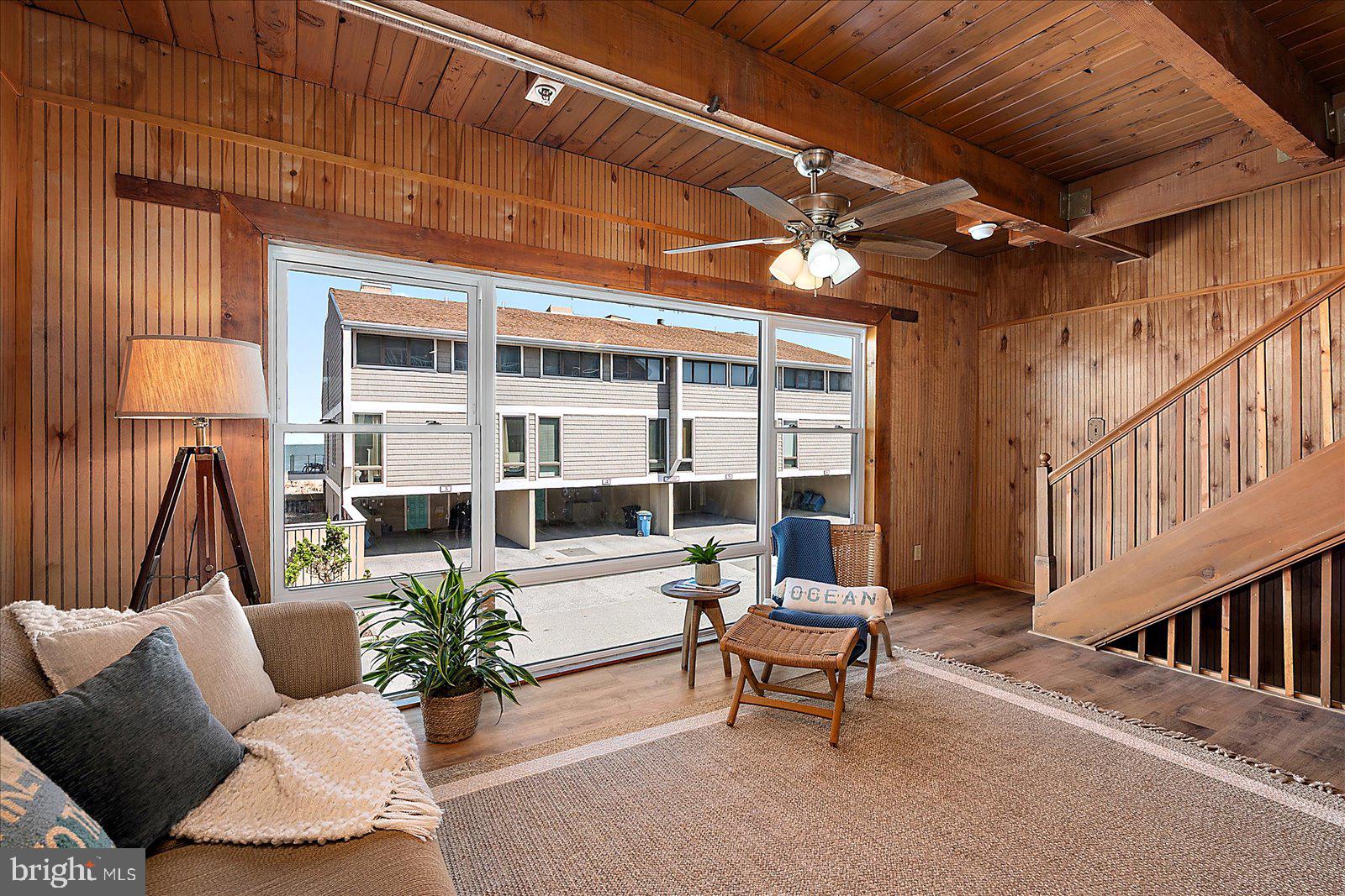 TOWER SHORES - Residential