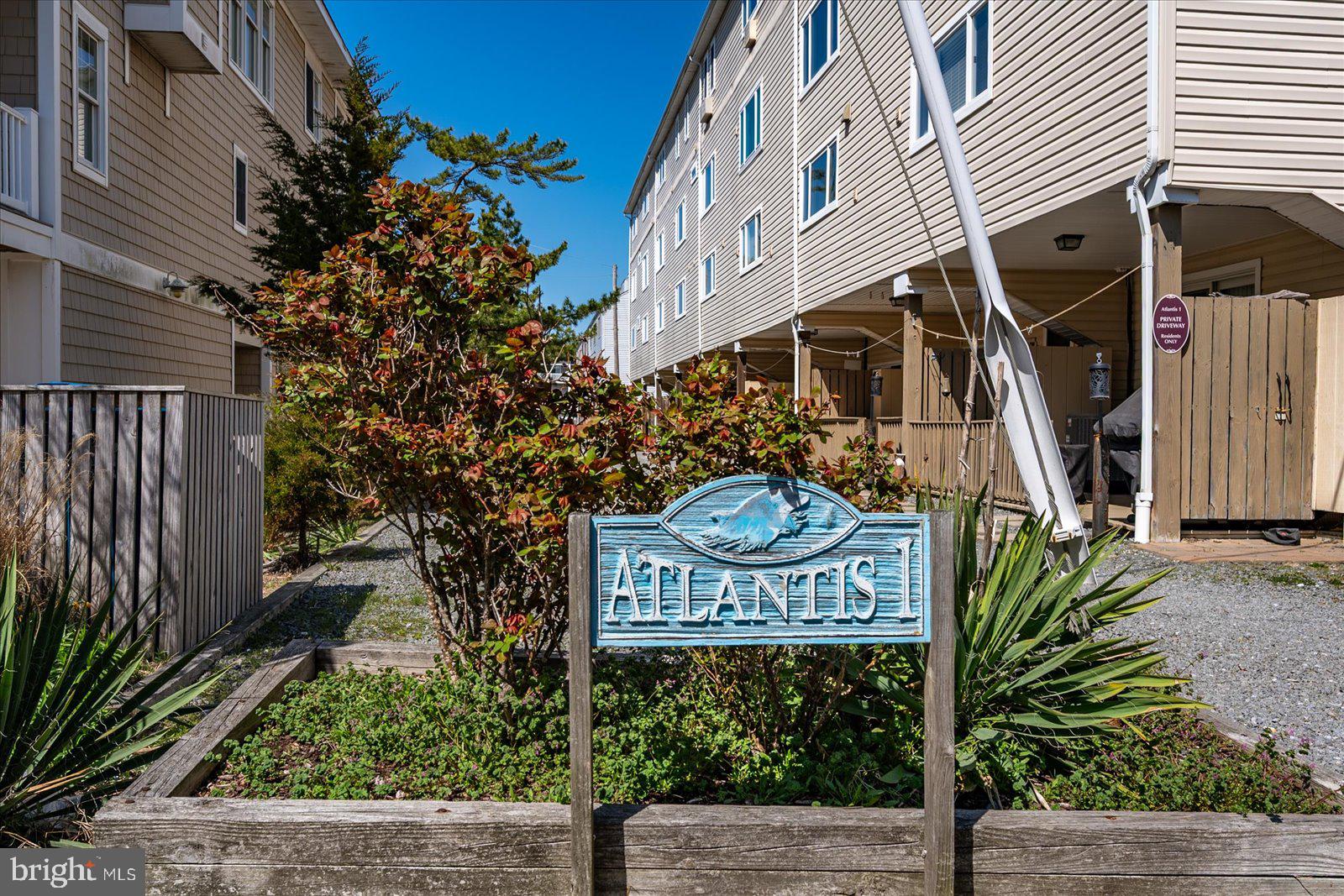 TOWER SHORES - Residential