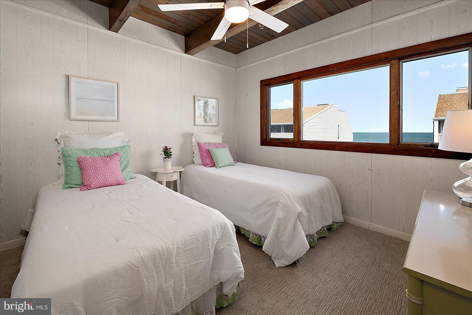 TOWER SHORES - Residential