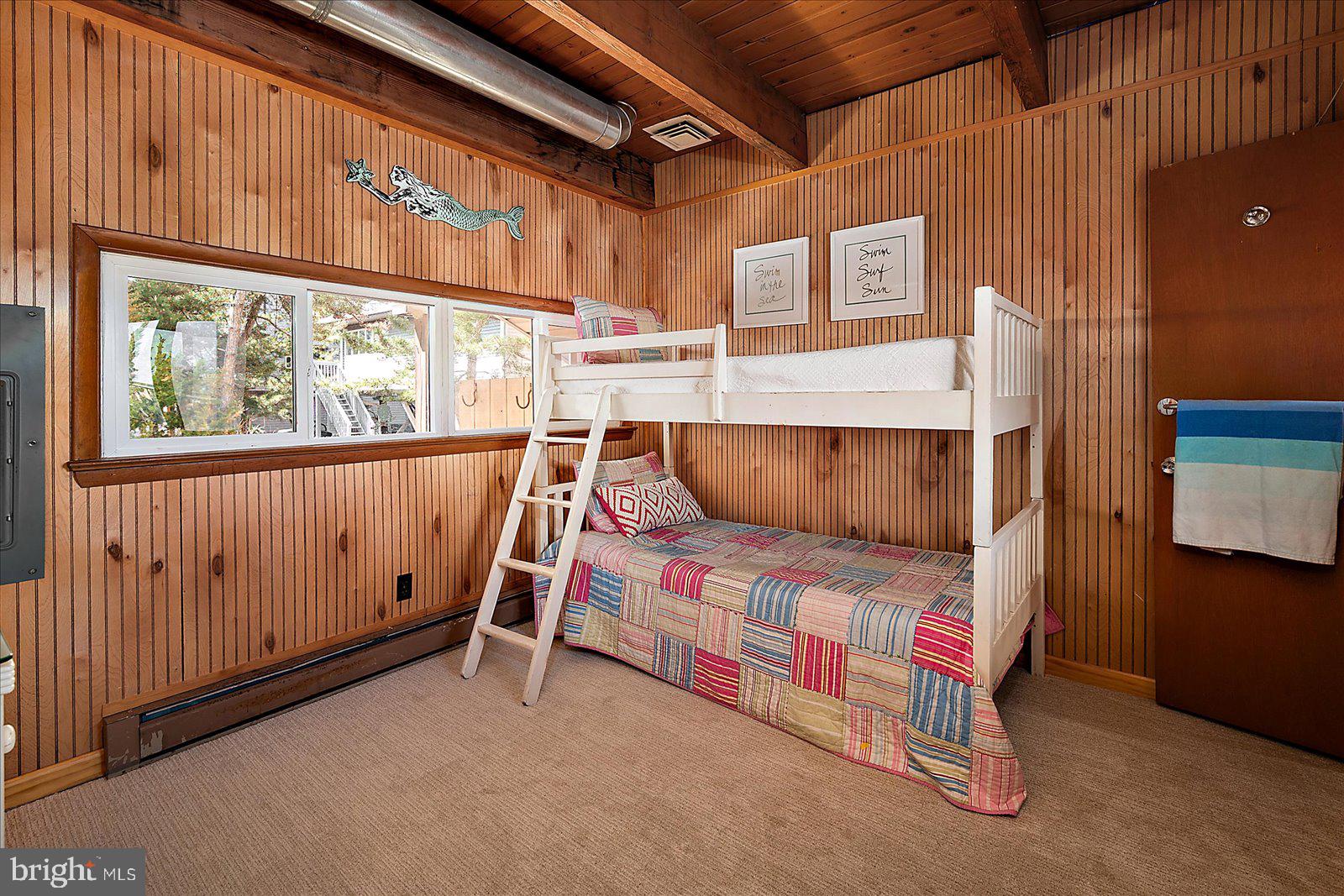 TOWER SHORES - Residential