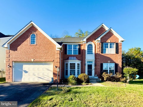 Photo of 13161 Kinnicutt Drive, WOODBRIDGE, VA 22192 (MLS # VAPW2132030)