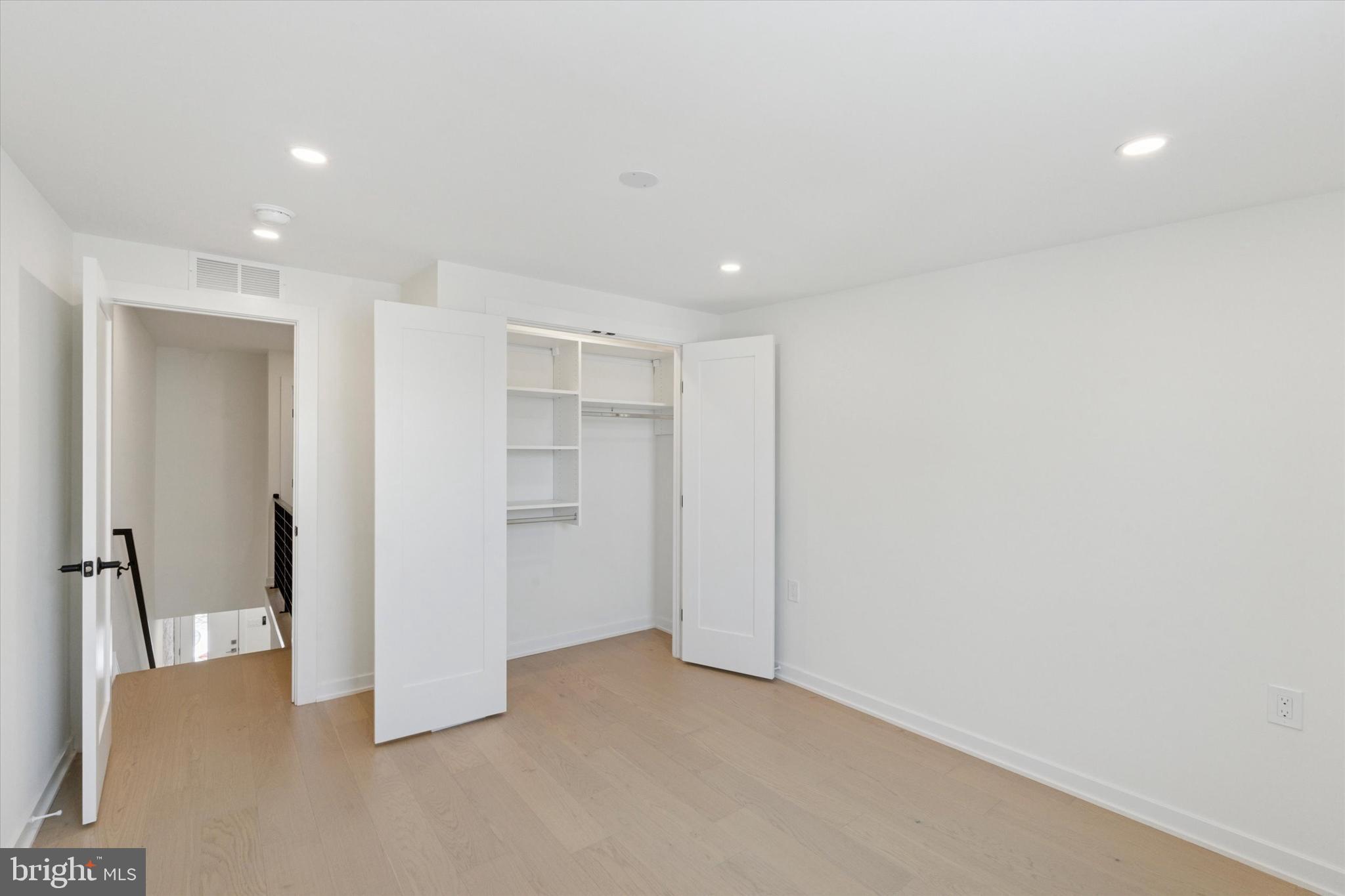 EAST PASSYUNK CROSSING - Residential