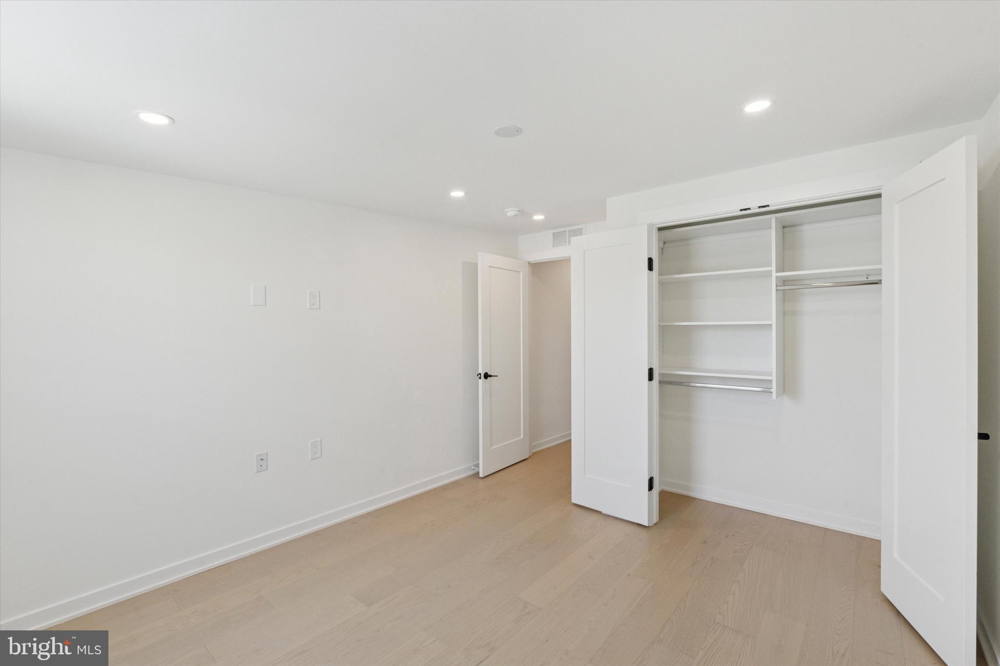 EAST PASSYUNK CROSSING - Residential