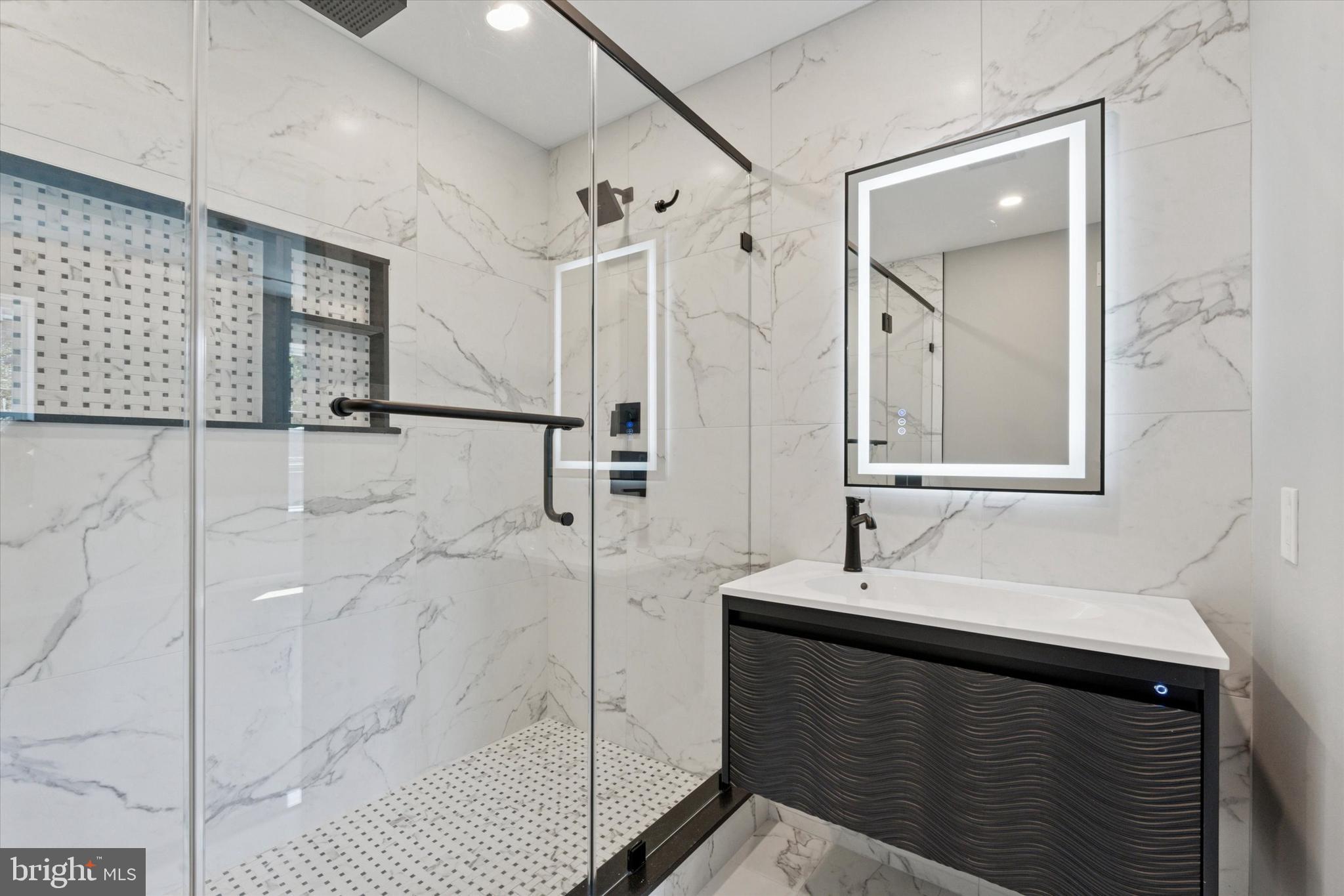 EAST PASSYUNK CROSSING - Residential