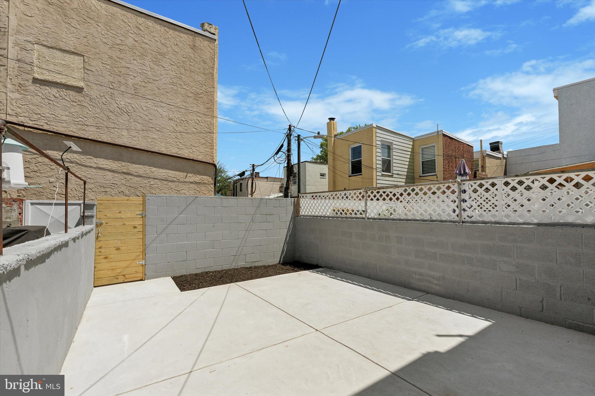 EAST PASSYUNK CROSSING - Residential