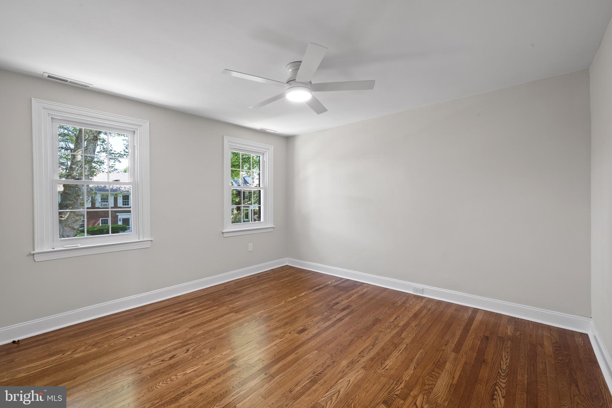 PENN WYNNE - Residential