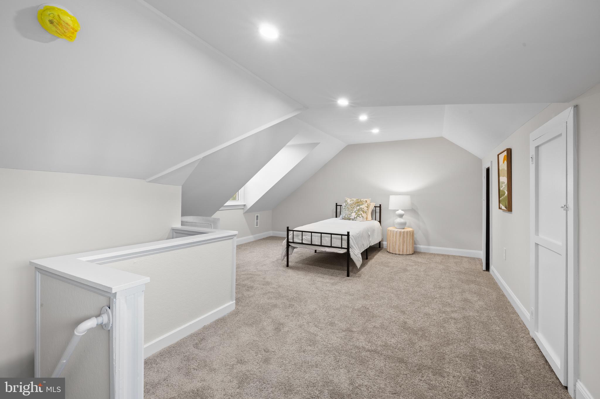 PENN WYNNE - Residential