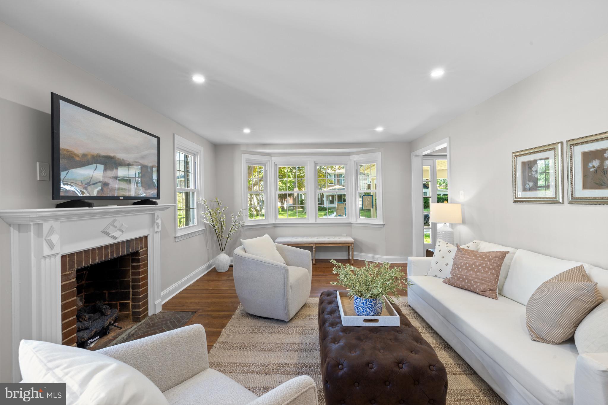 PENN WYNNE - Residential