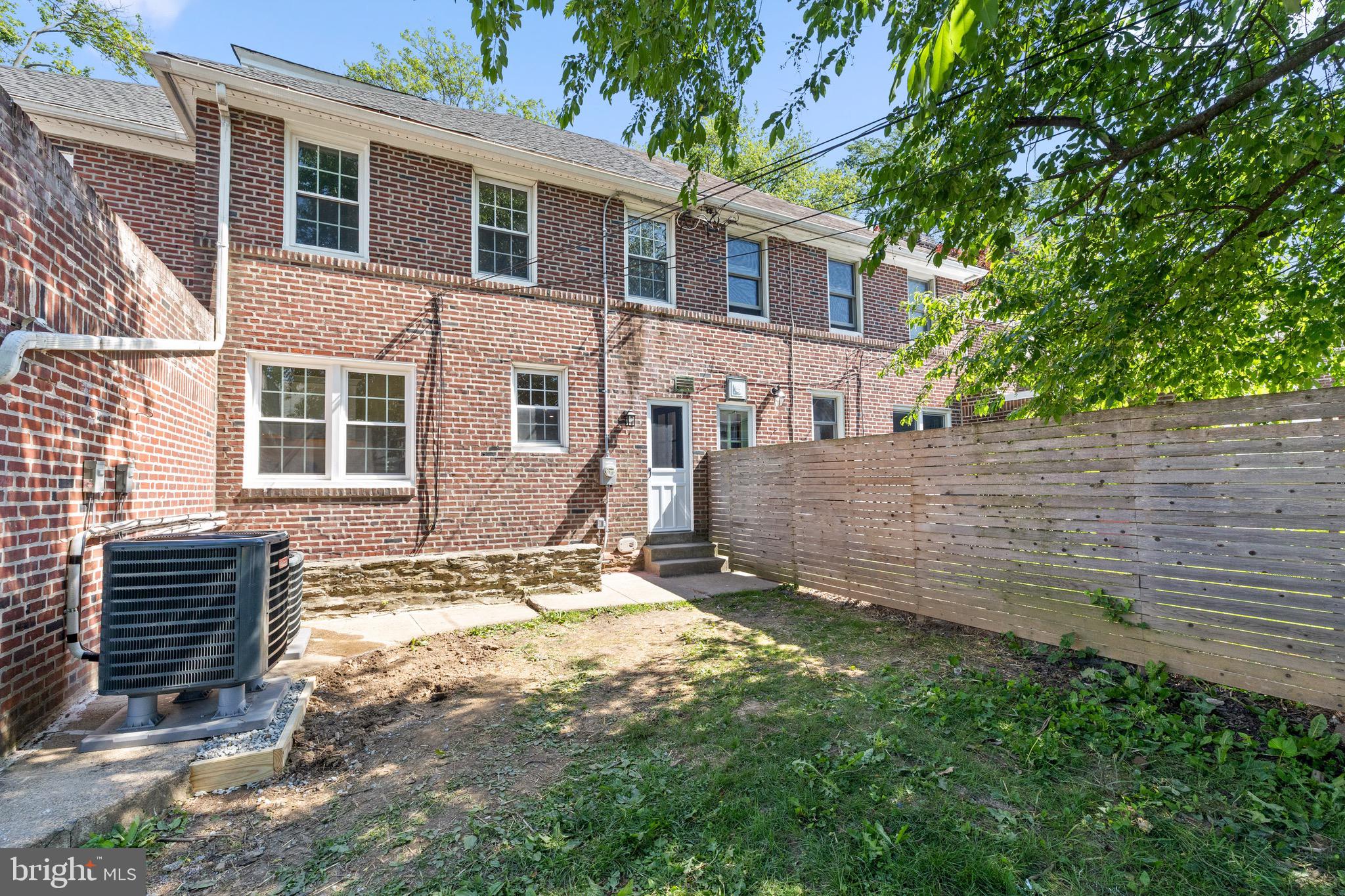 PENN WYNNE - Residential