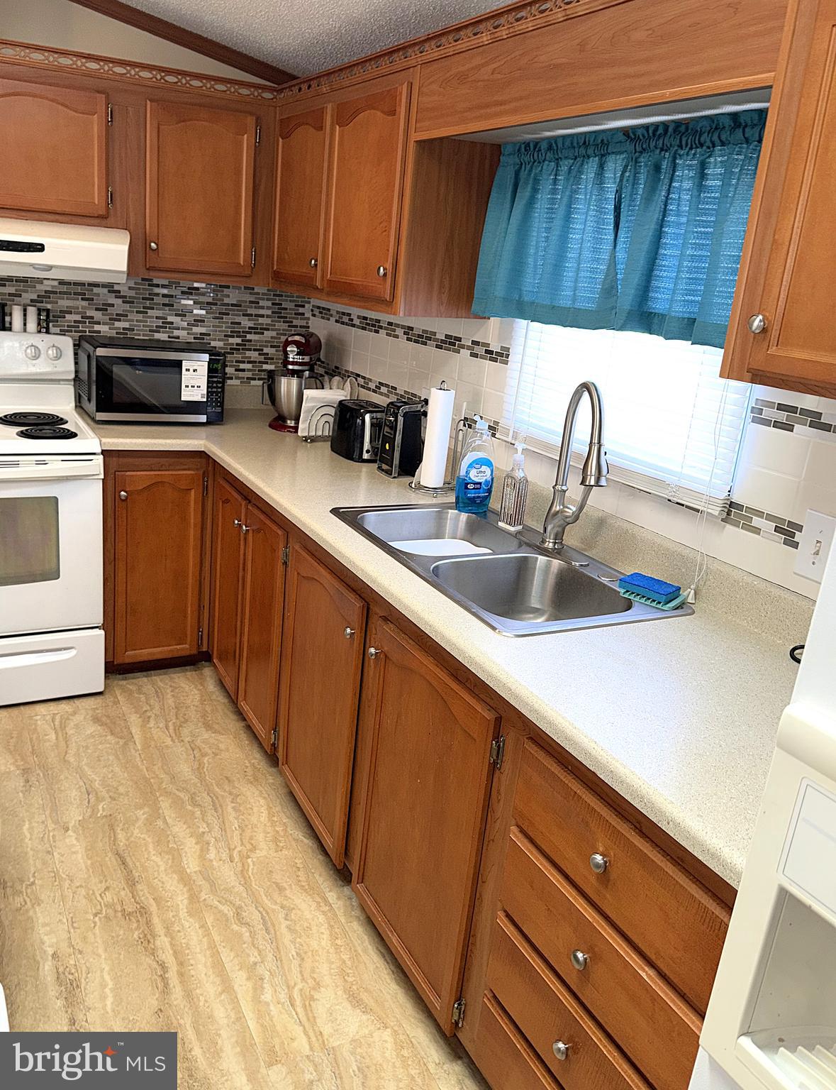 7959 TELEGRAPH ROAD 15