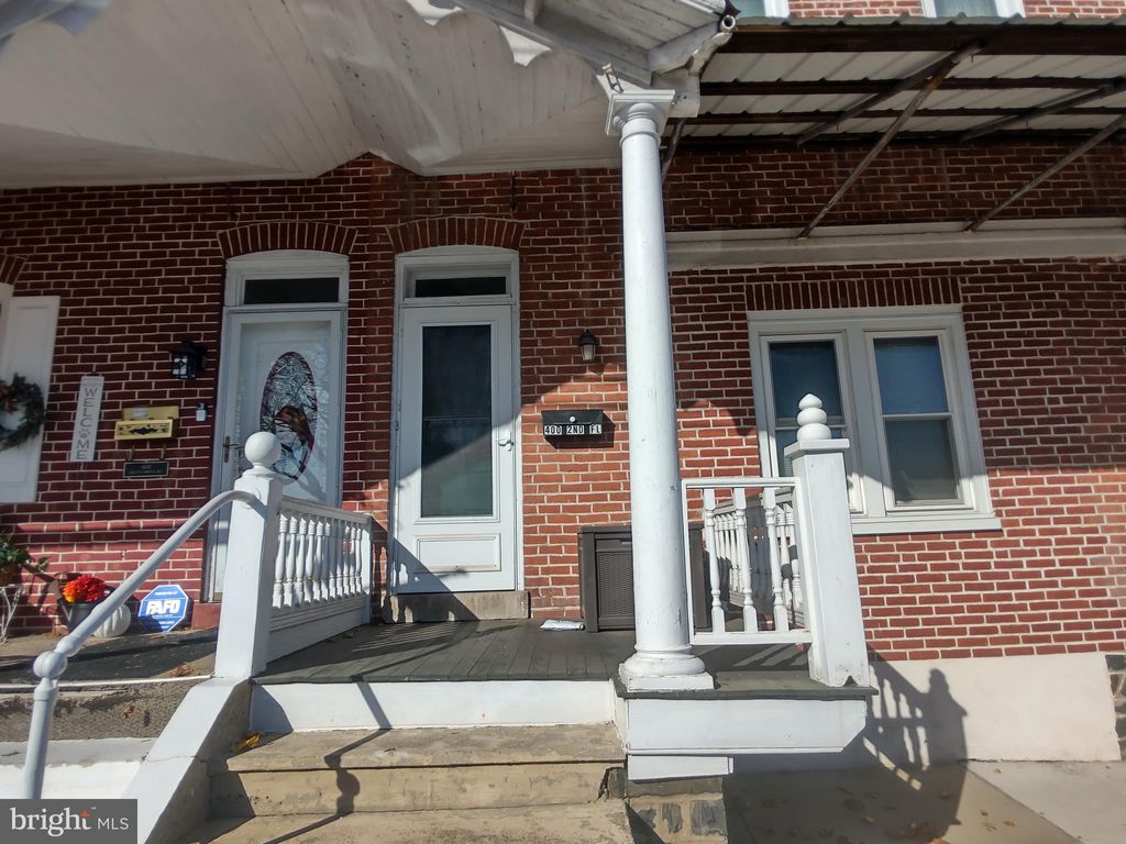Photo of 400 S 9th Street #2ND FL, PERKASIE, PA 18944 (MLS # PABU2107934)