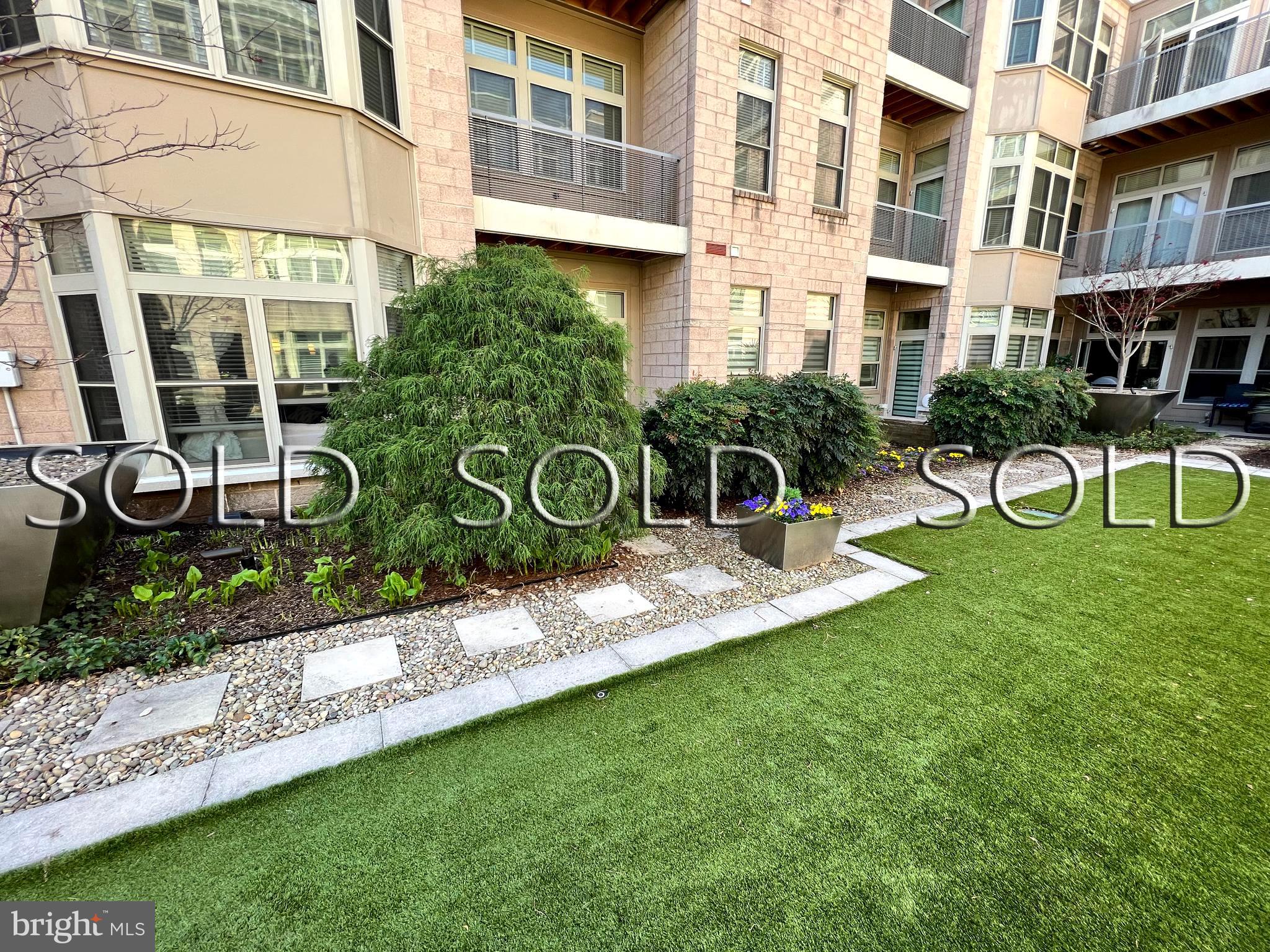 MOUNT VERNON PLACE HISTORIC DISTRICT - Residential