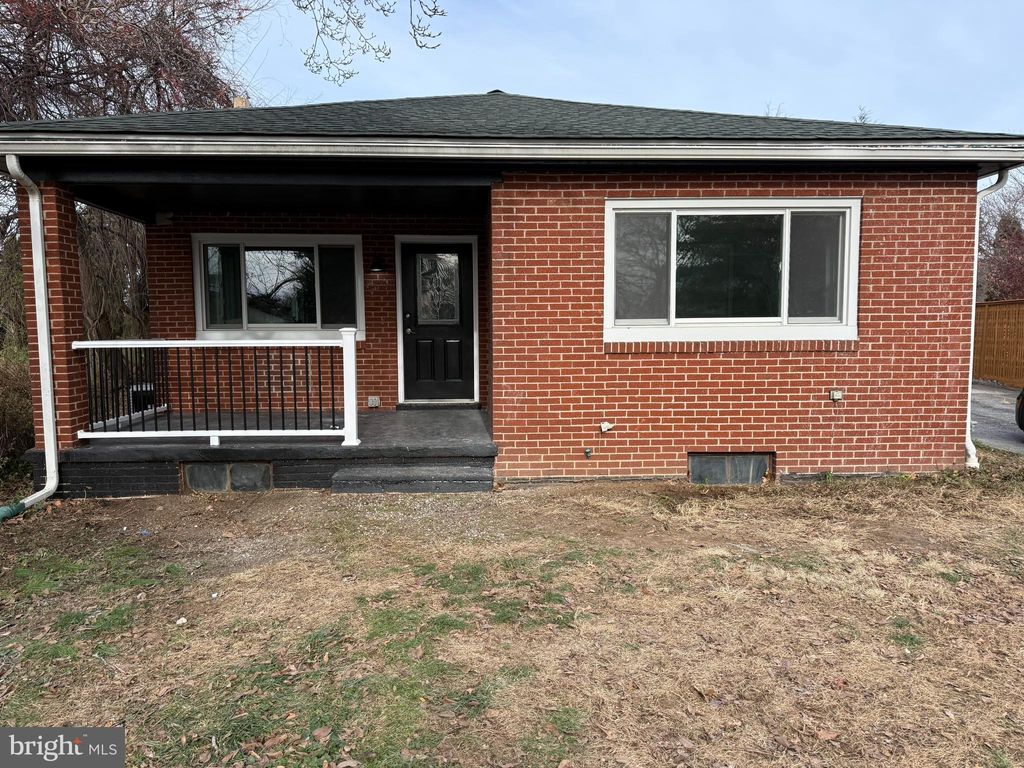 Photo of 4118 Green Court, HARRISBURG, PA 17110 (MLS # PADA2052218)