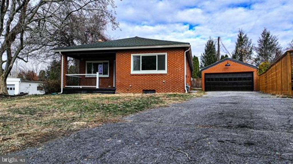 Photo of 4118 Green Court, HARRISBURG, PA 17110 (MLS # PADA2052218)