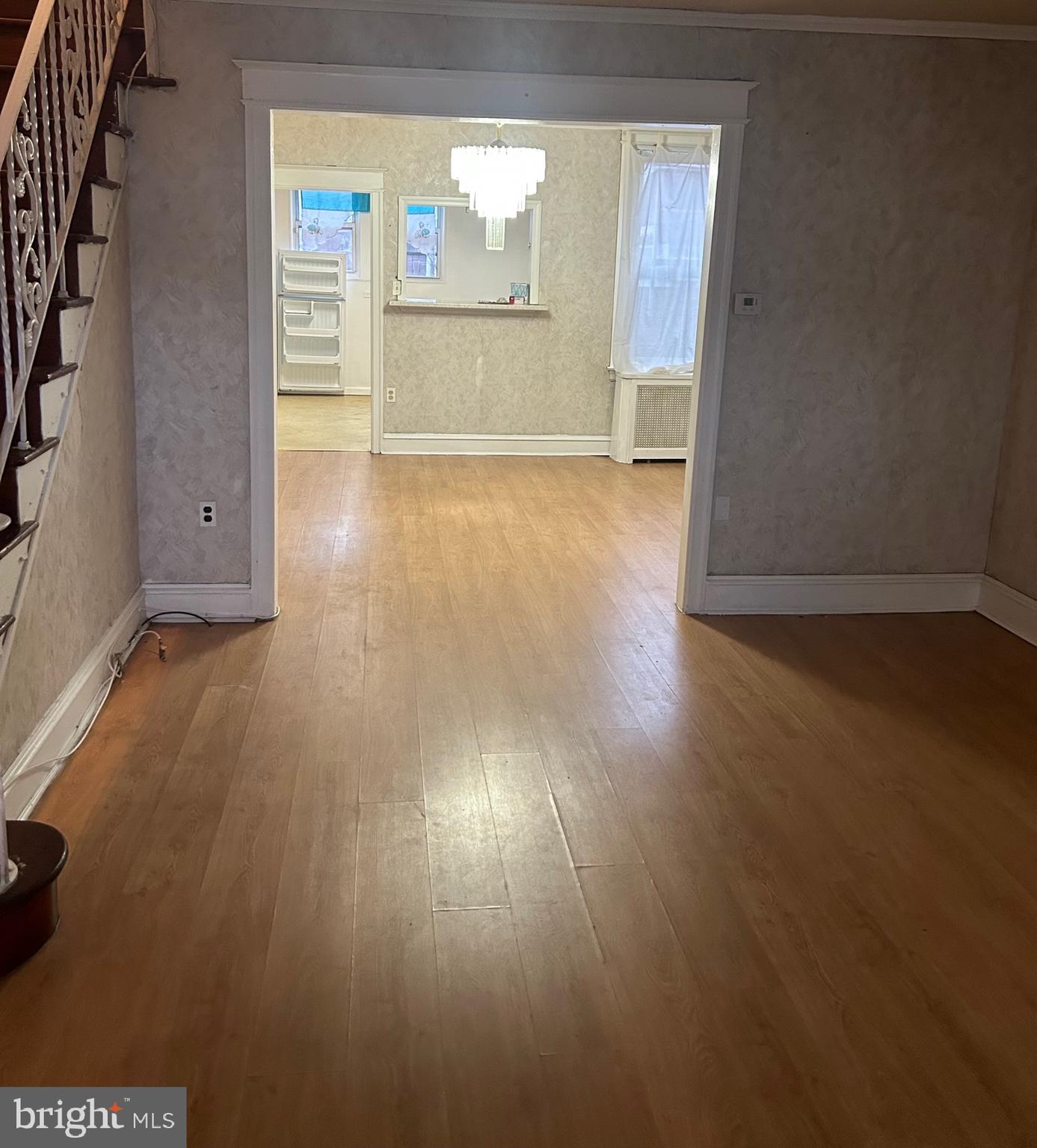 1211 E SANGER STREET