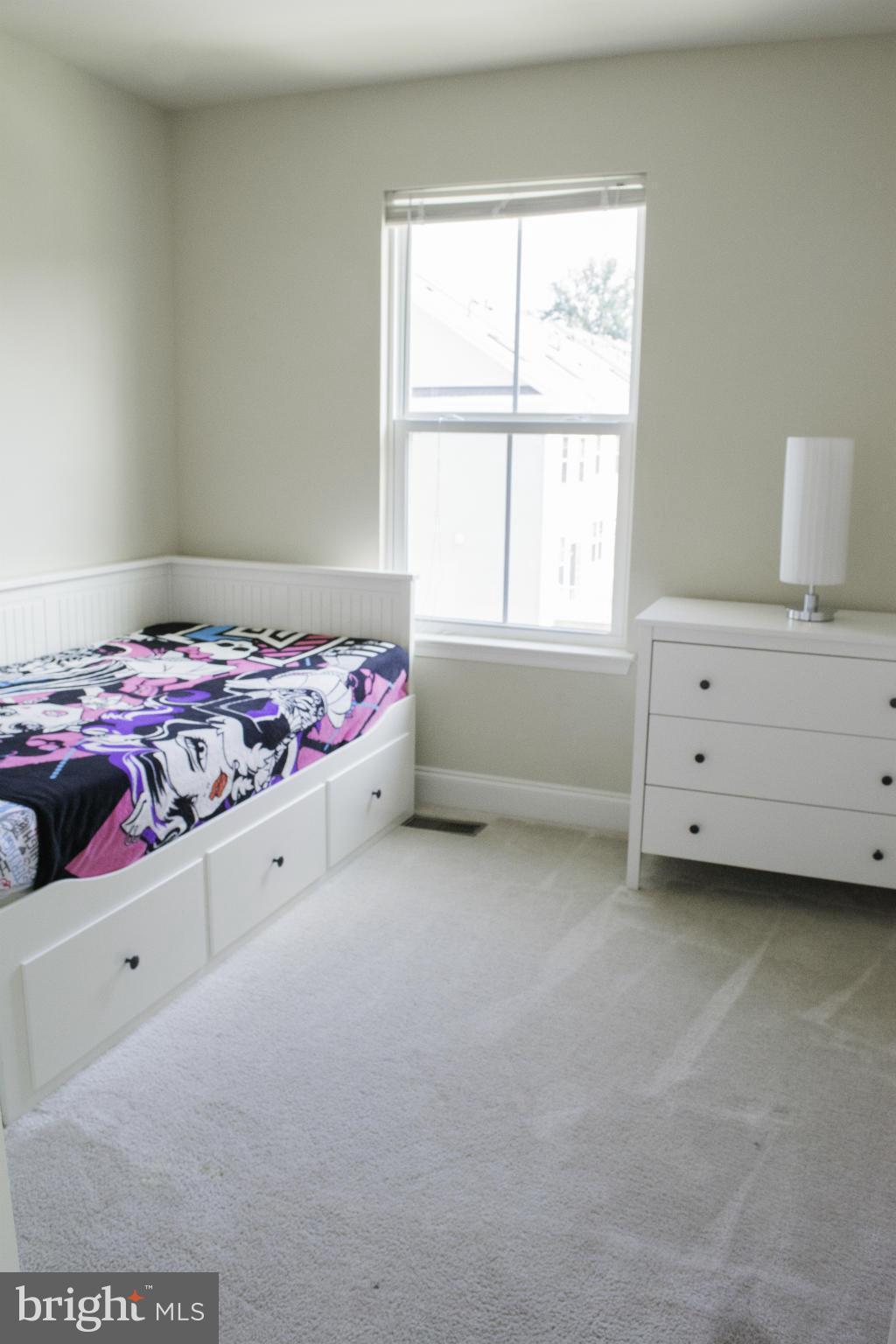 TRIANGLE HIGHLANDS CONDO - Residential