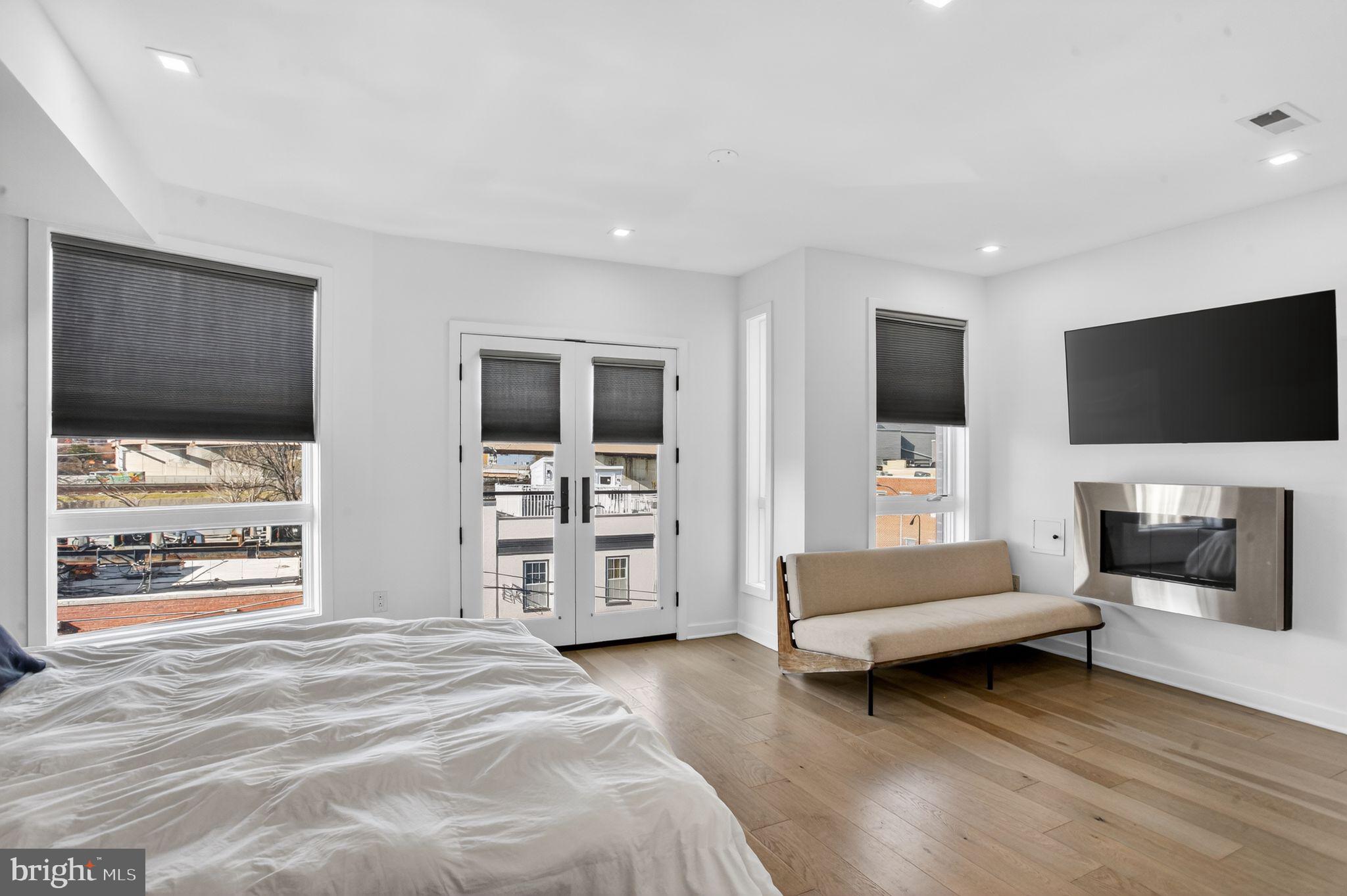 OLD CITY - Residential