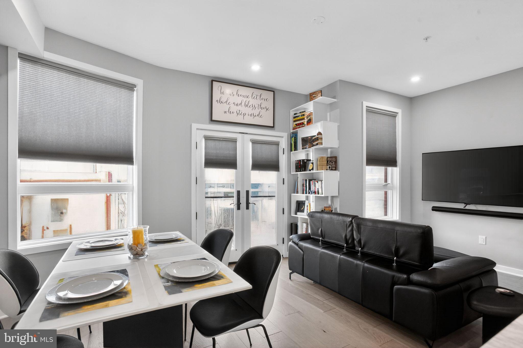 OLD CITY - Residential