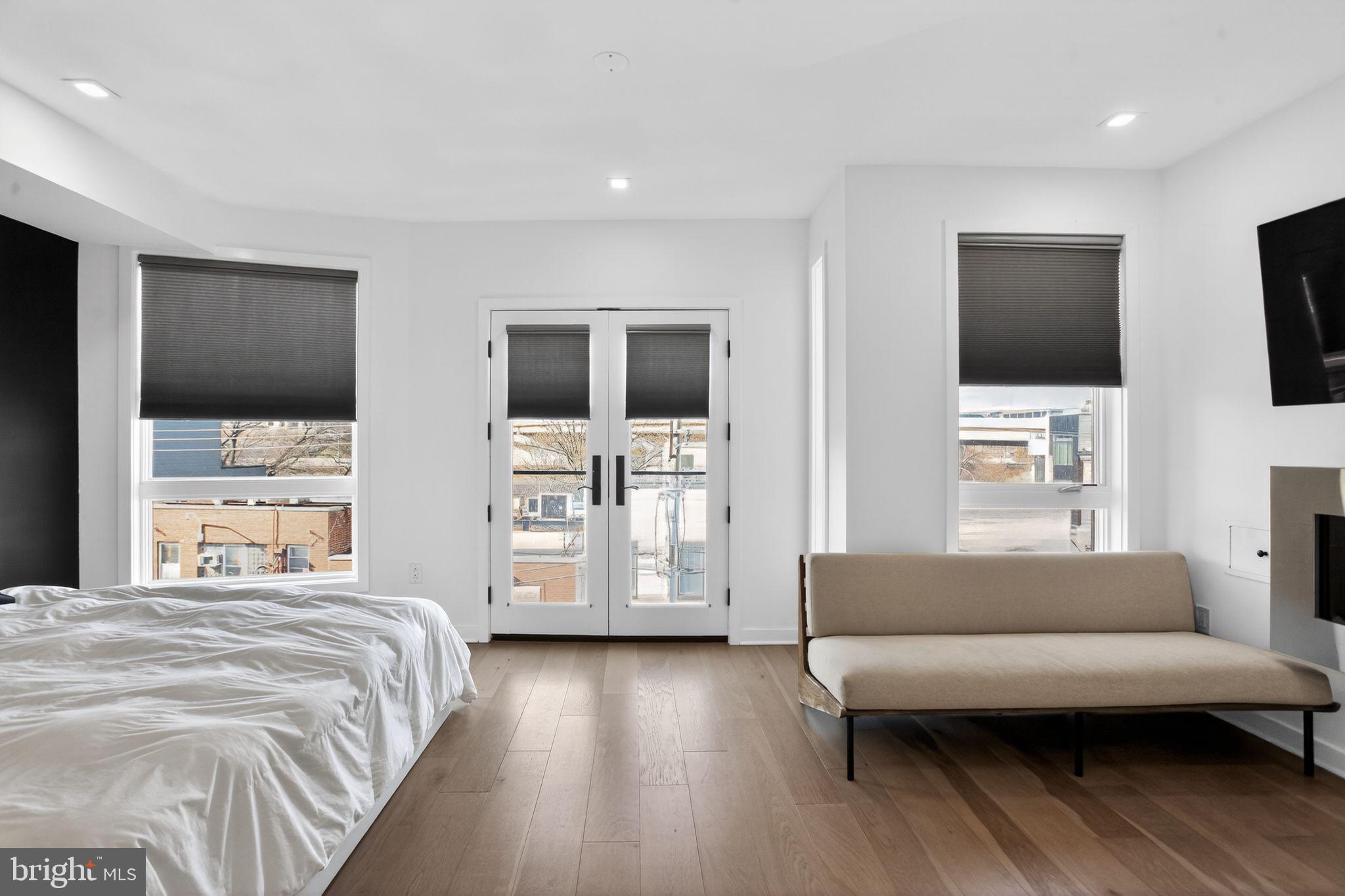 OLD CITY - Residential