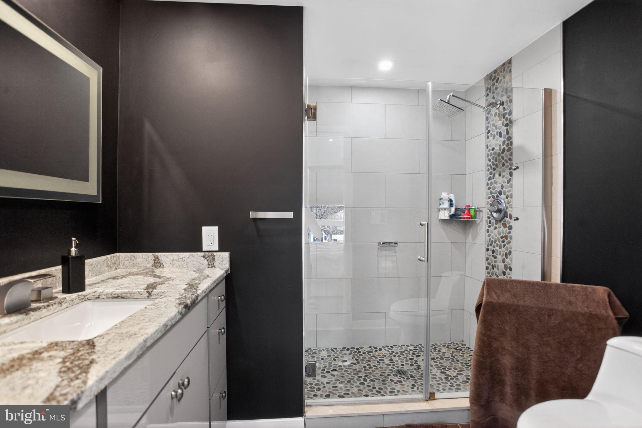 OLD CITY - Residential