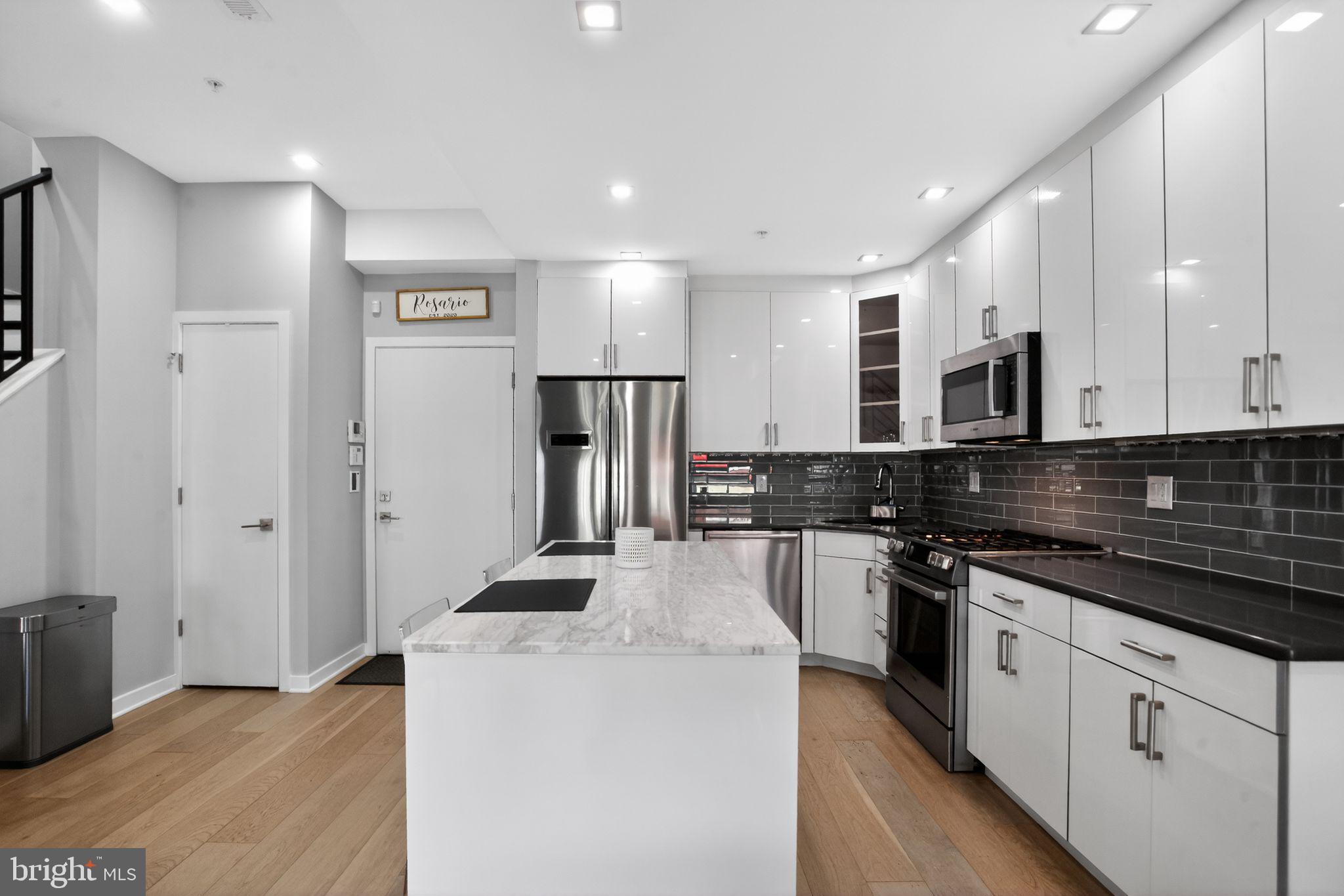 OLD CITY - Residential