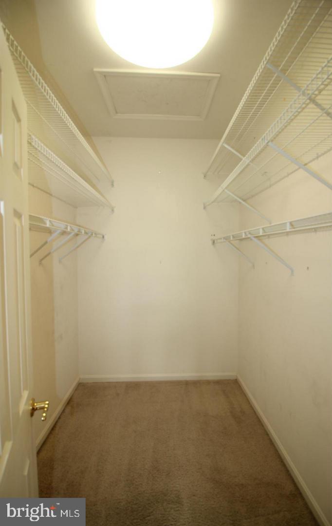 GATES AT WESTFALLS - Residential Lease