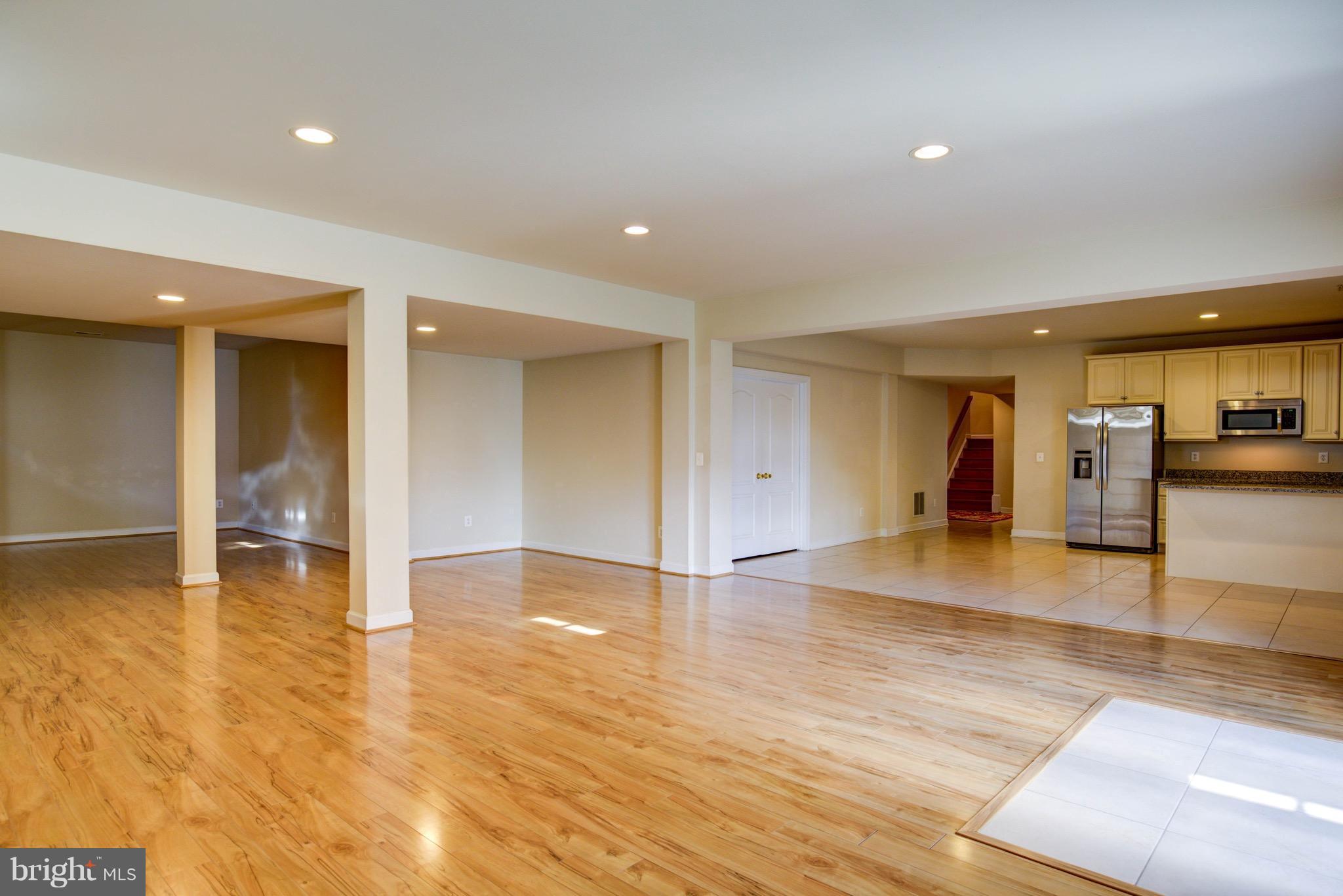 ASHBURN - Residential