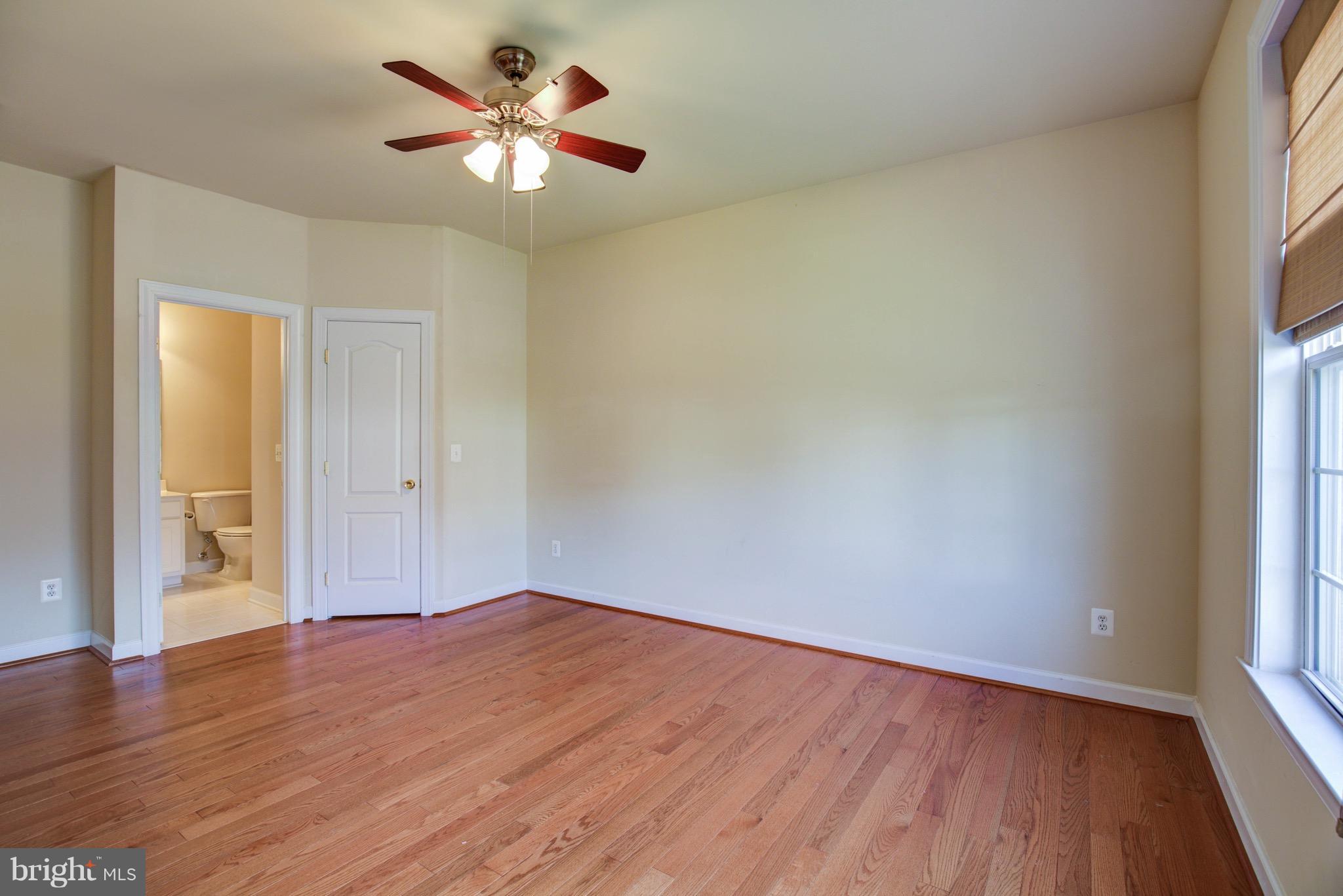 ASHBURN - Residential