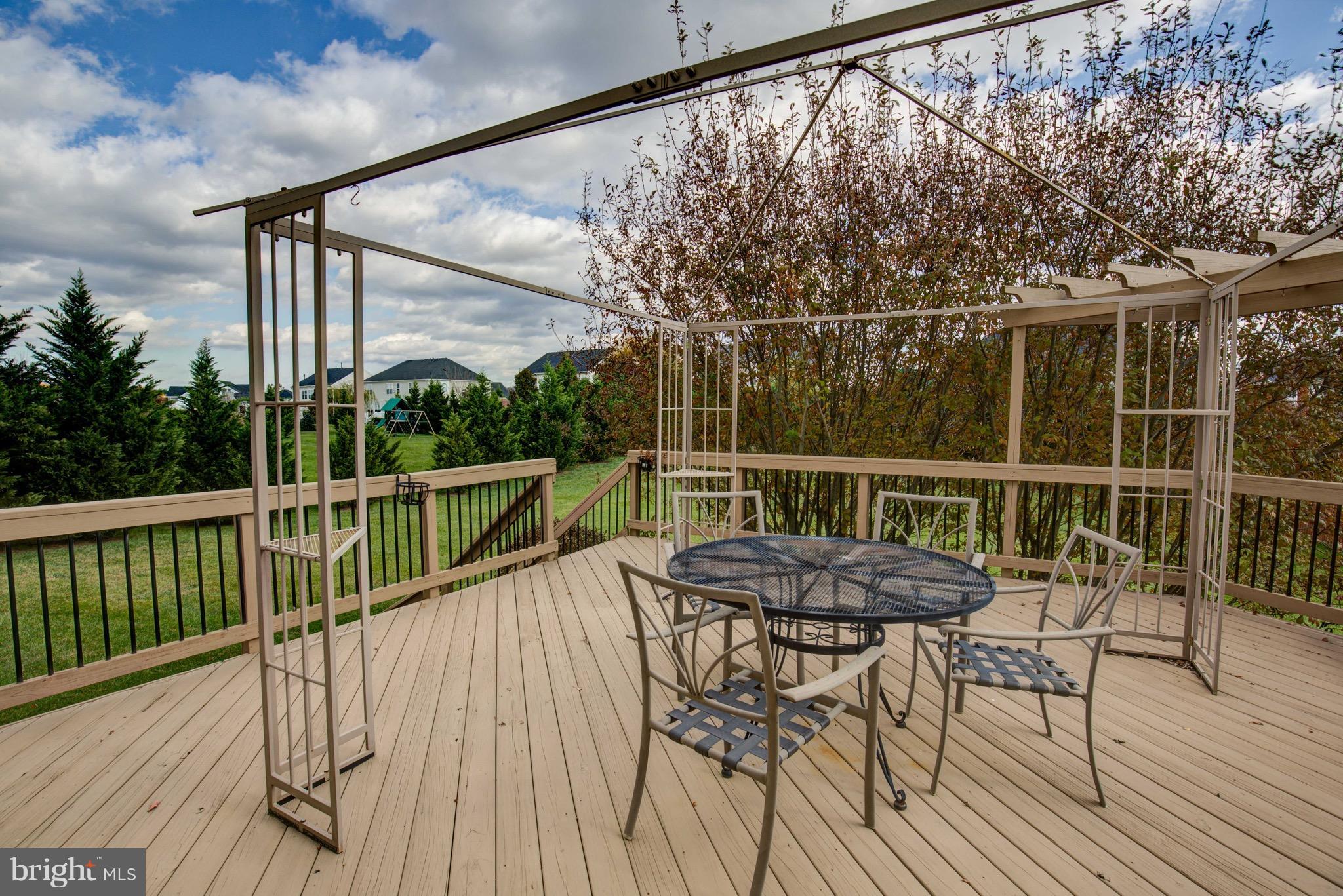 ASHBURN - Residential