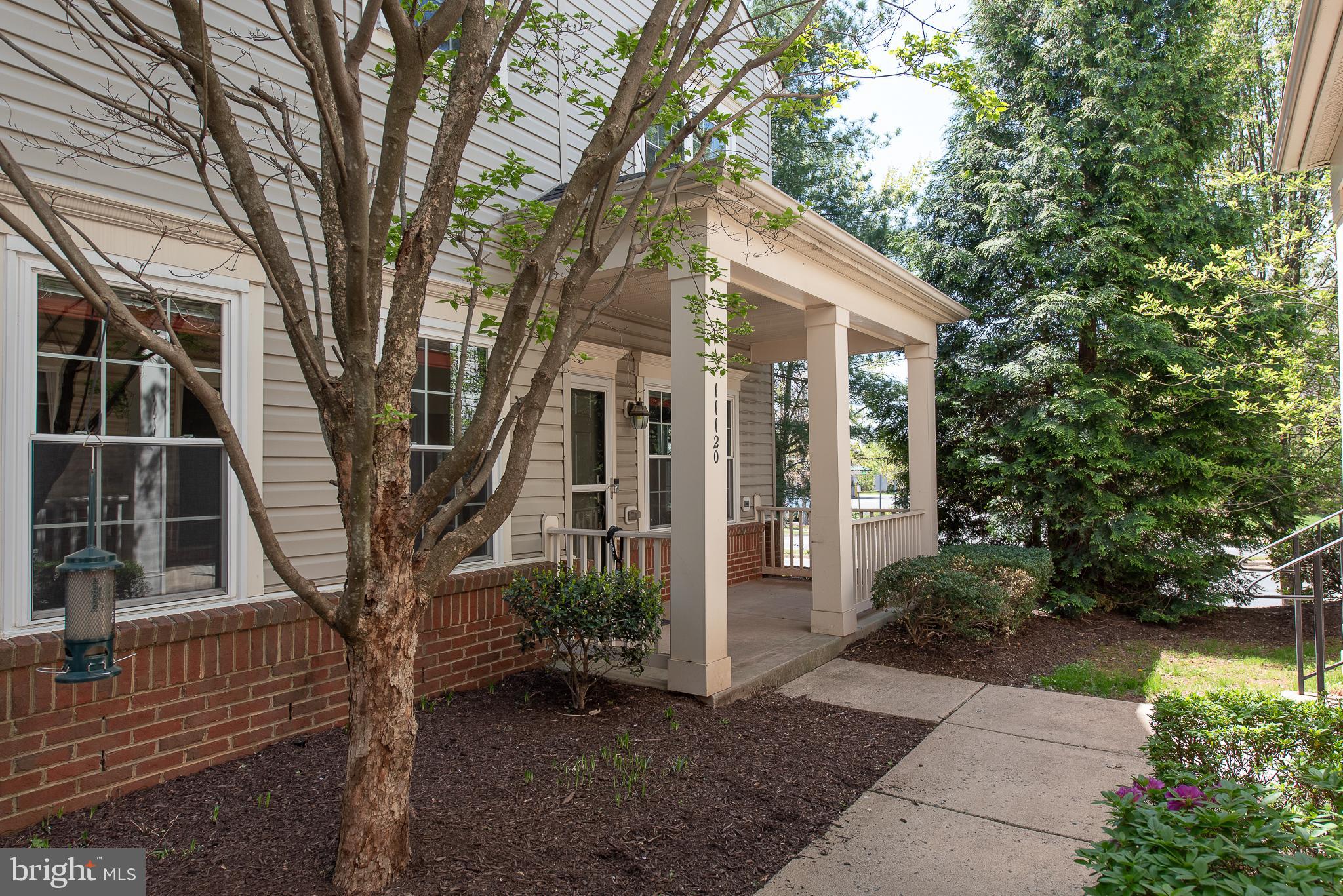 CHATSWORTH VILLAGE CONDO - Residential