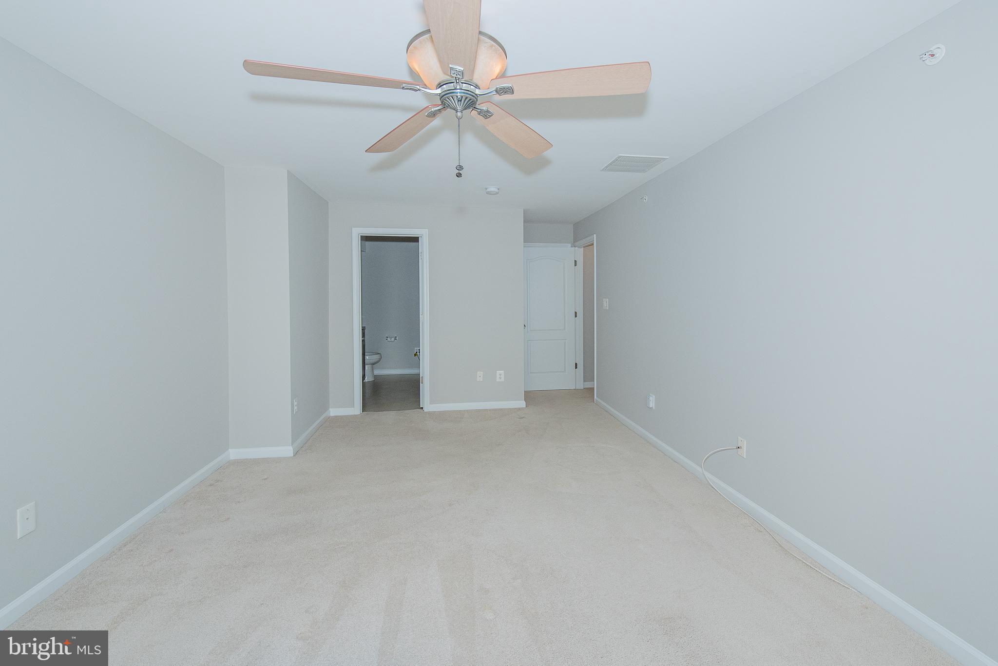 CHATSWORTH VILLAGE CONDO - Residential