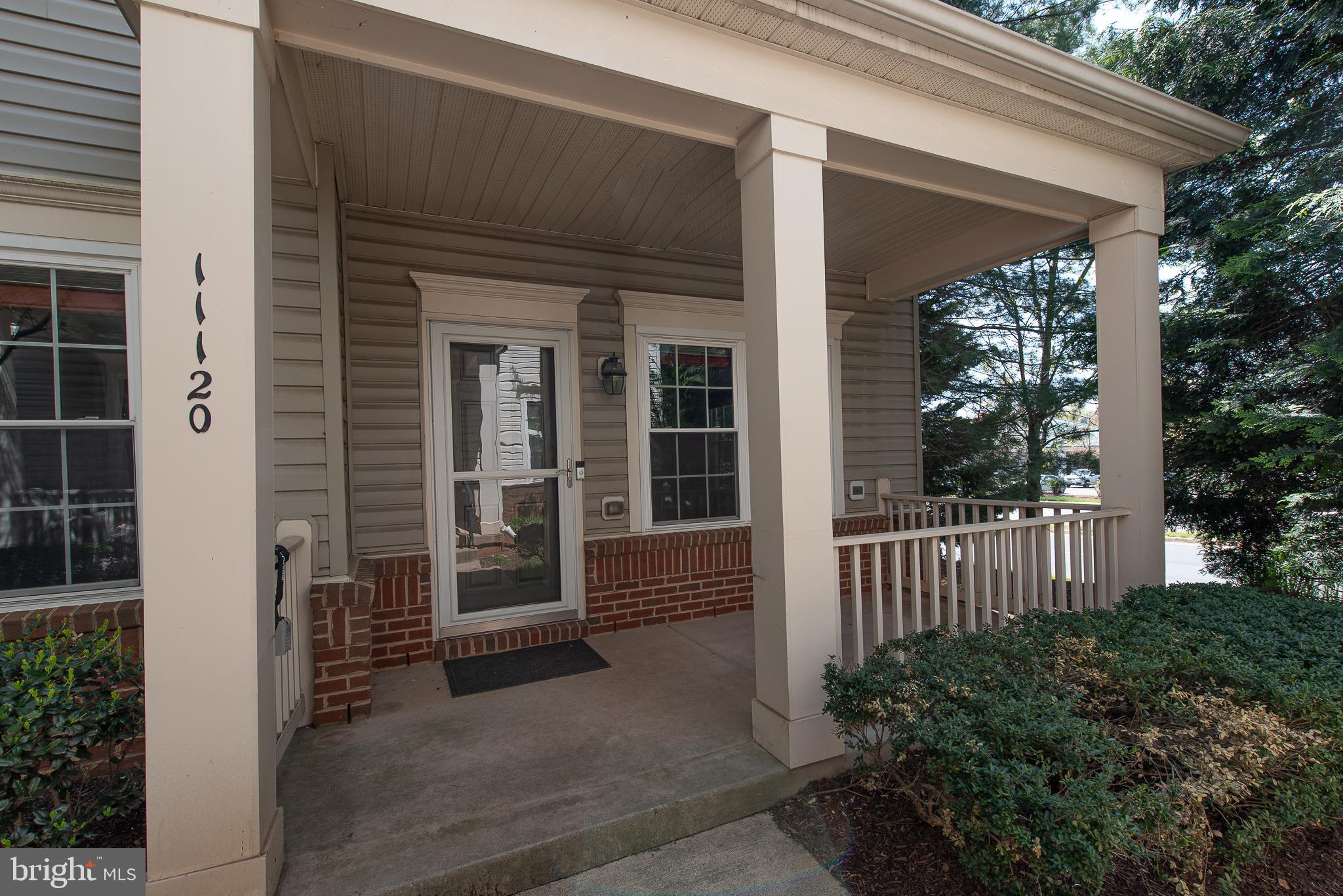 CHATSWORTH VILLAGE CONDO - Residential